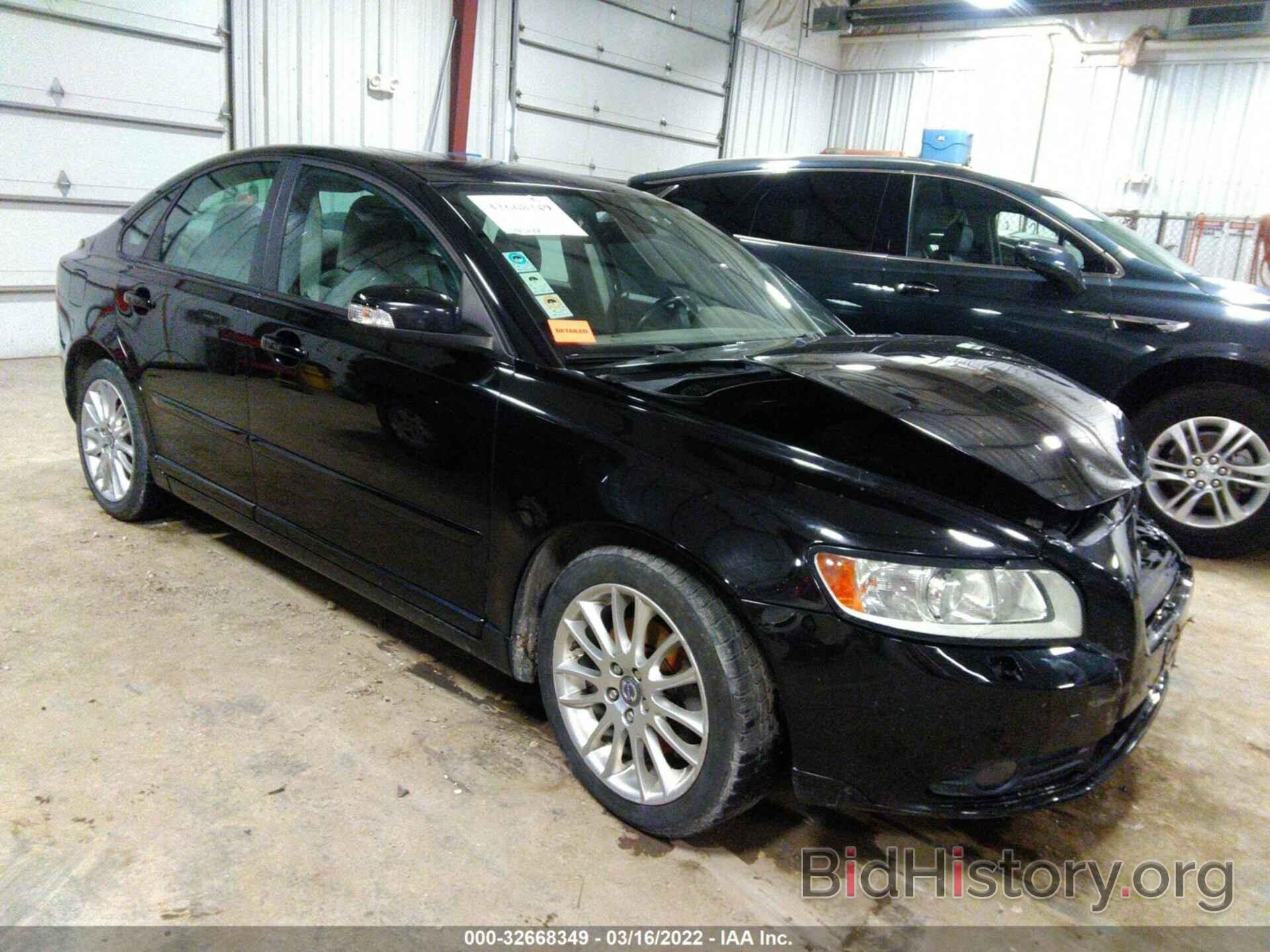 Photo YV1390MS2A2494618 - VOLVO S40 2010