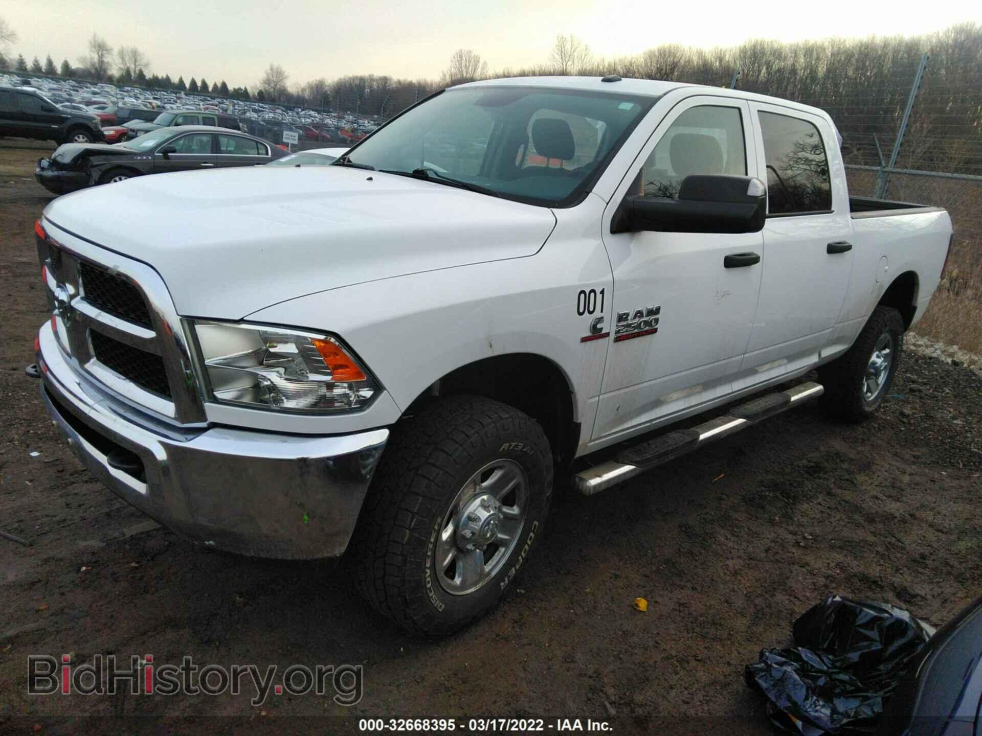2015 RAM 2500 - VIN: 3C6UR5CL5FG594056 - Фото 2