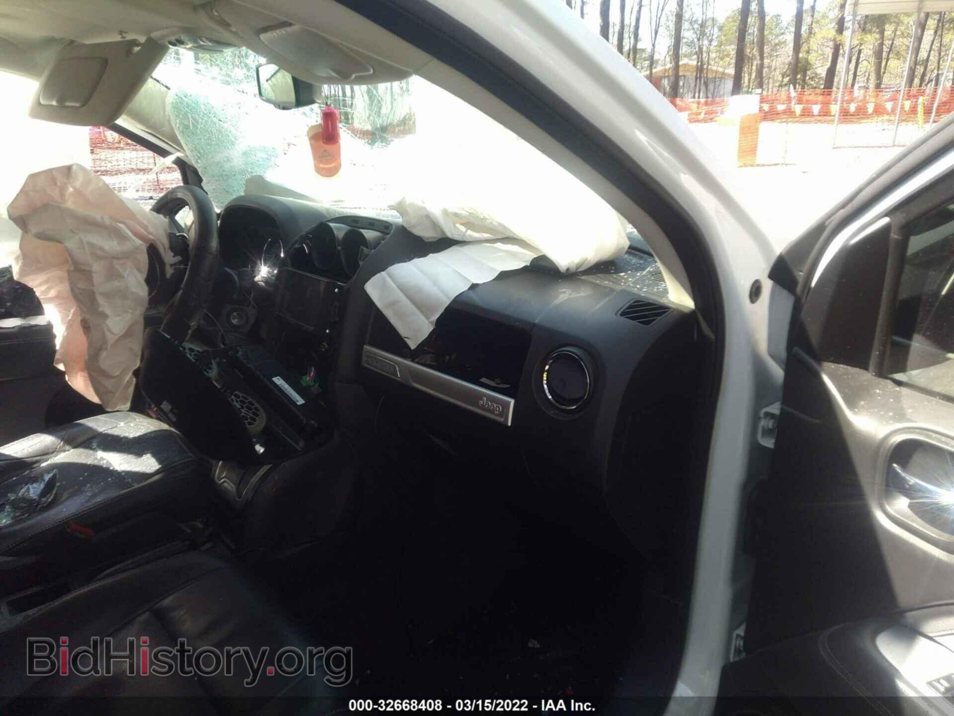 2015 JEEP COMPASS - VIN: 1C4NJCEA3FD251019 - Photo 5