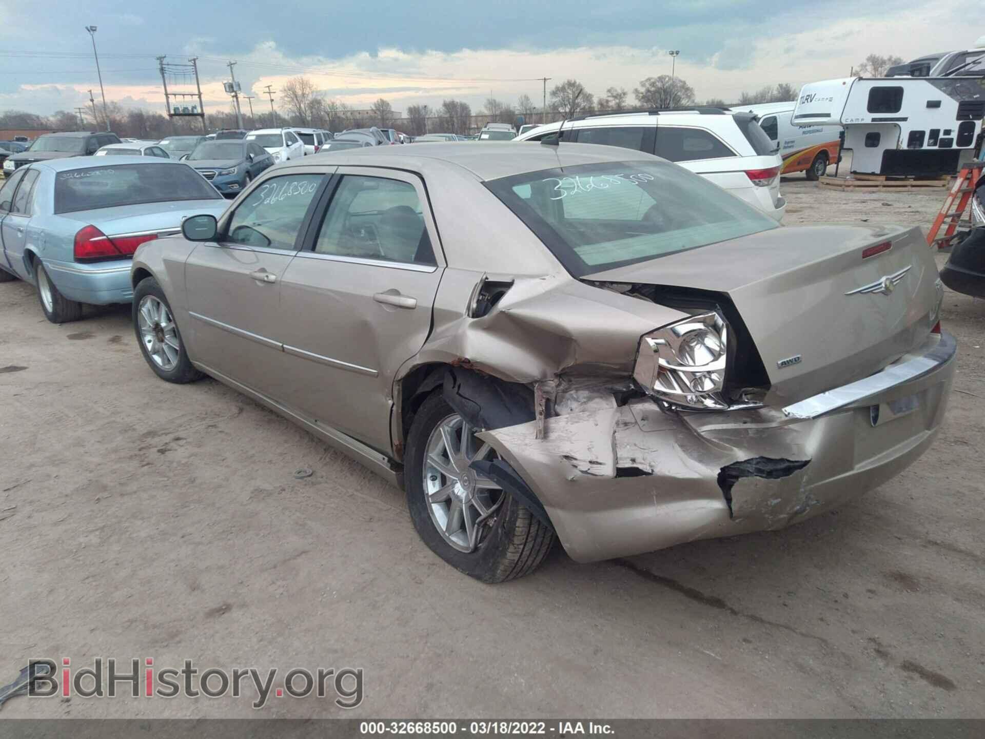 2008 CHRYSLER 300 - VIN: 2C3LK33G68H306360 - Фото 3