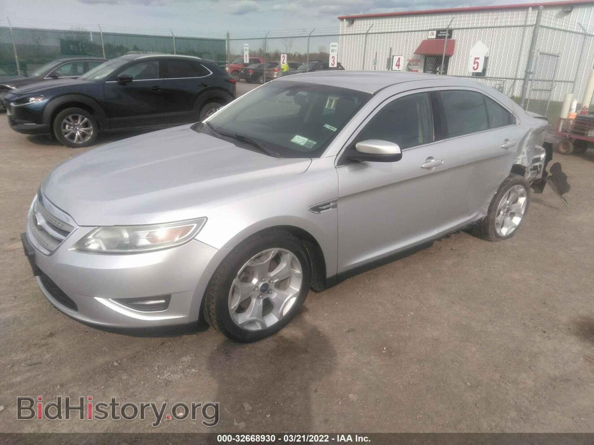 2011 FORD TAURUS - VIN: 1FAHP2HW1BG153358 - Фото 2