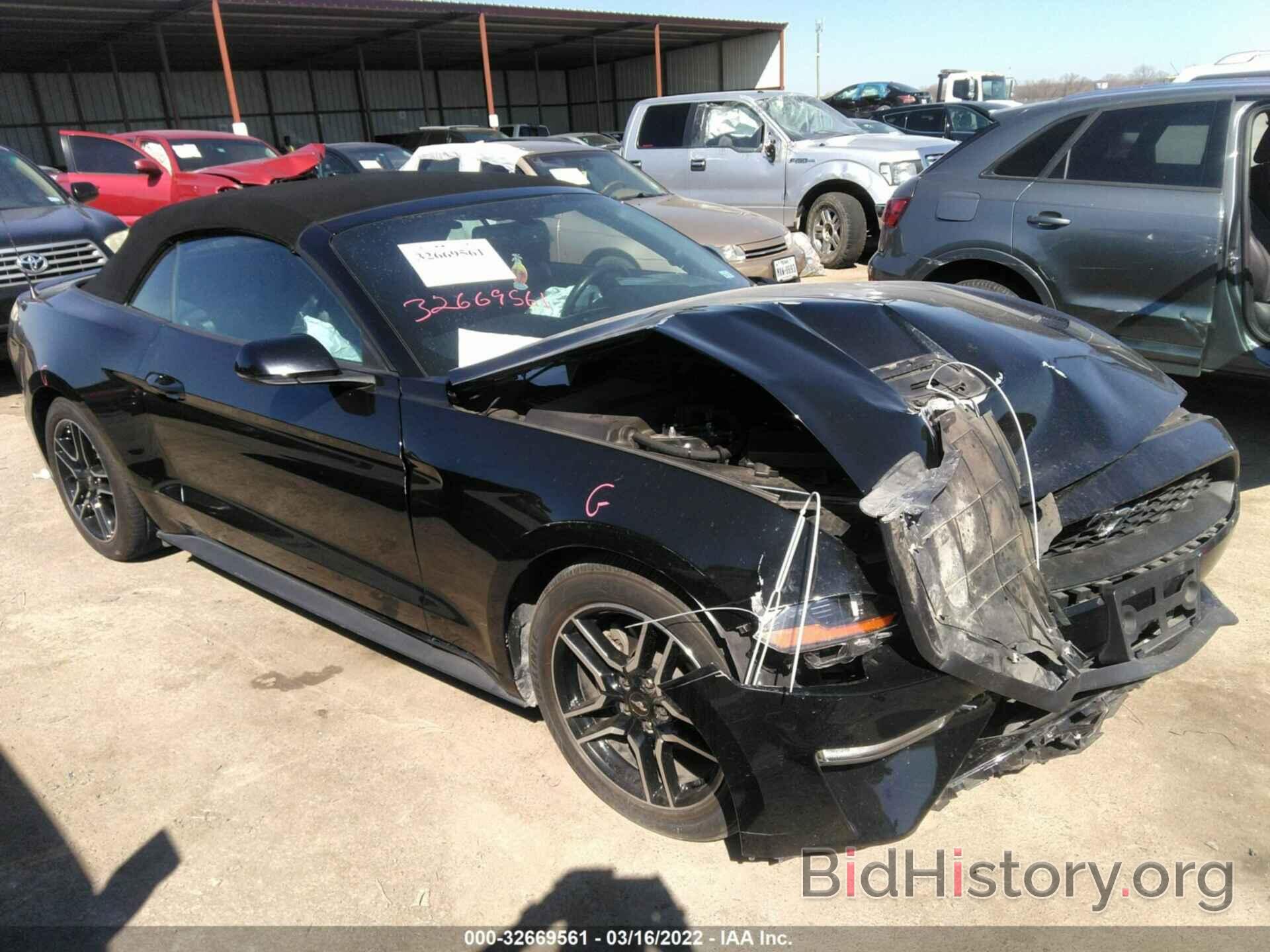 Photo 1FATP8UHXK5182051 - FORD MUSTANG 2019