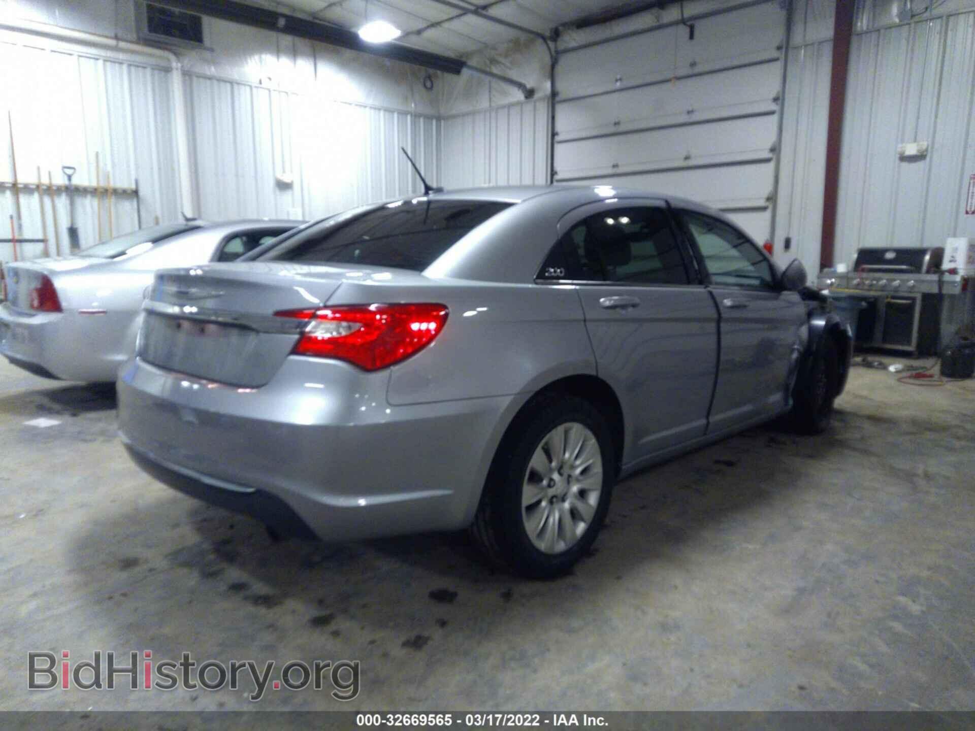 2014 CHRYSLER 200 - VIN: 1C3CCBAB1EN142873 - Photo 4