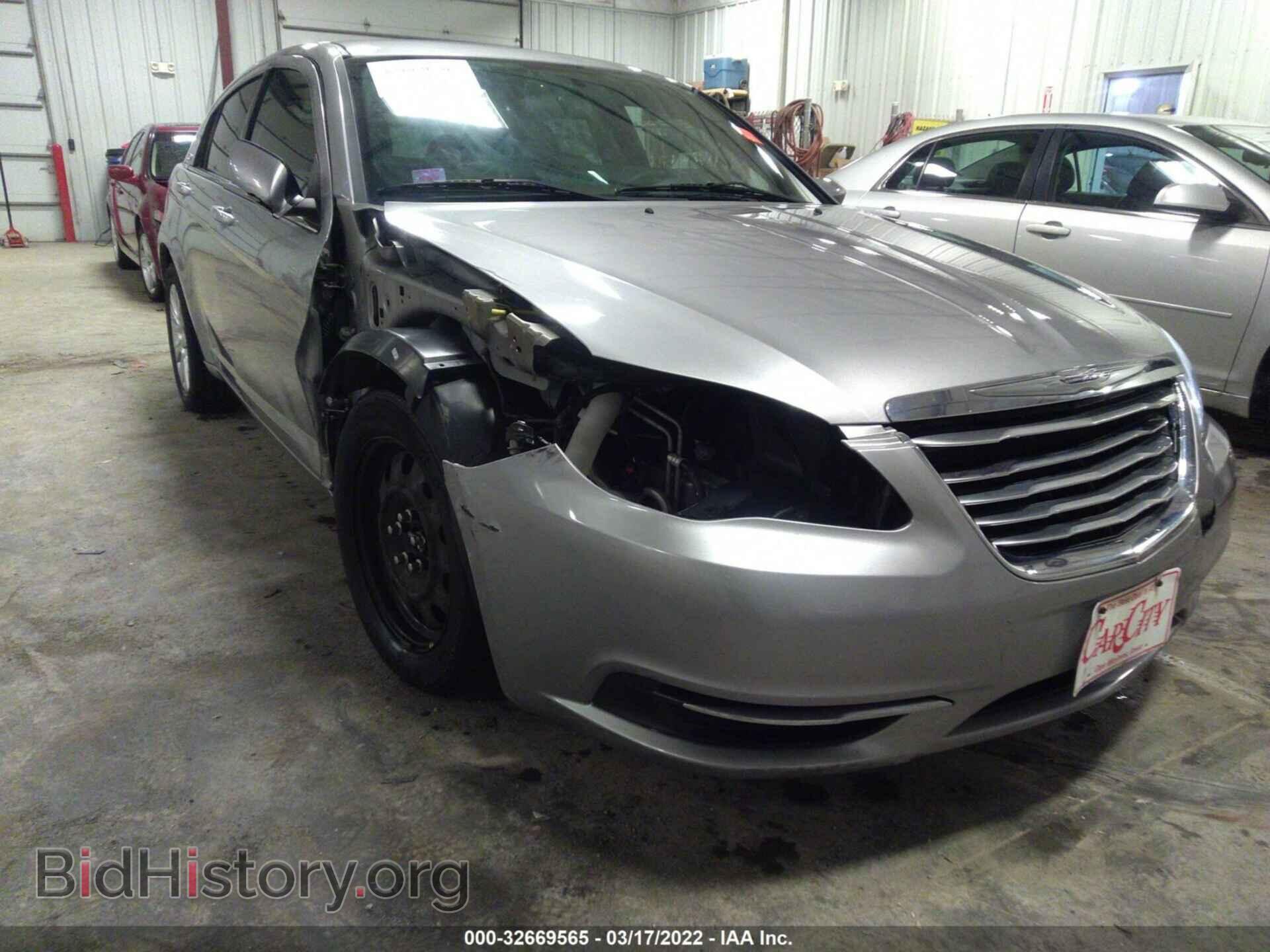 2014 CHRYSLER 200 - VIN: 1C3CCBAB1EN142873 - Photo 6