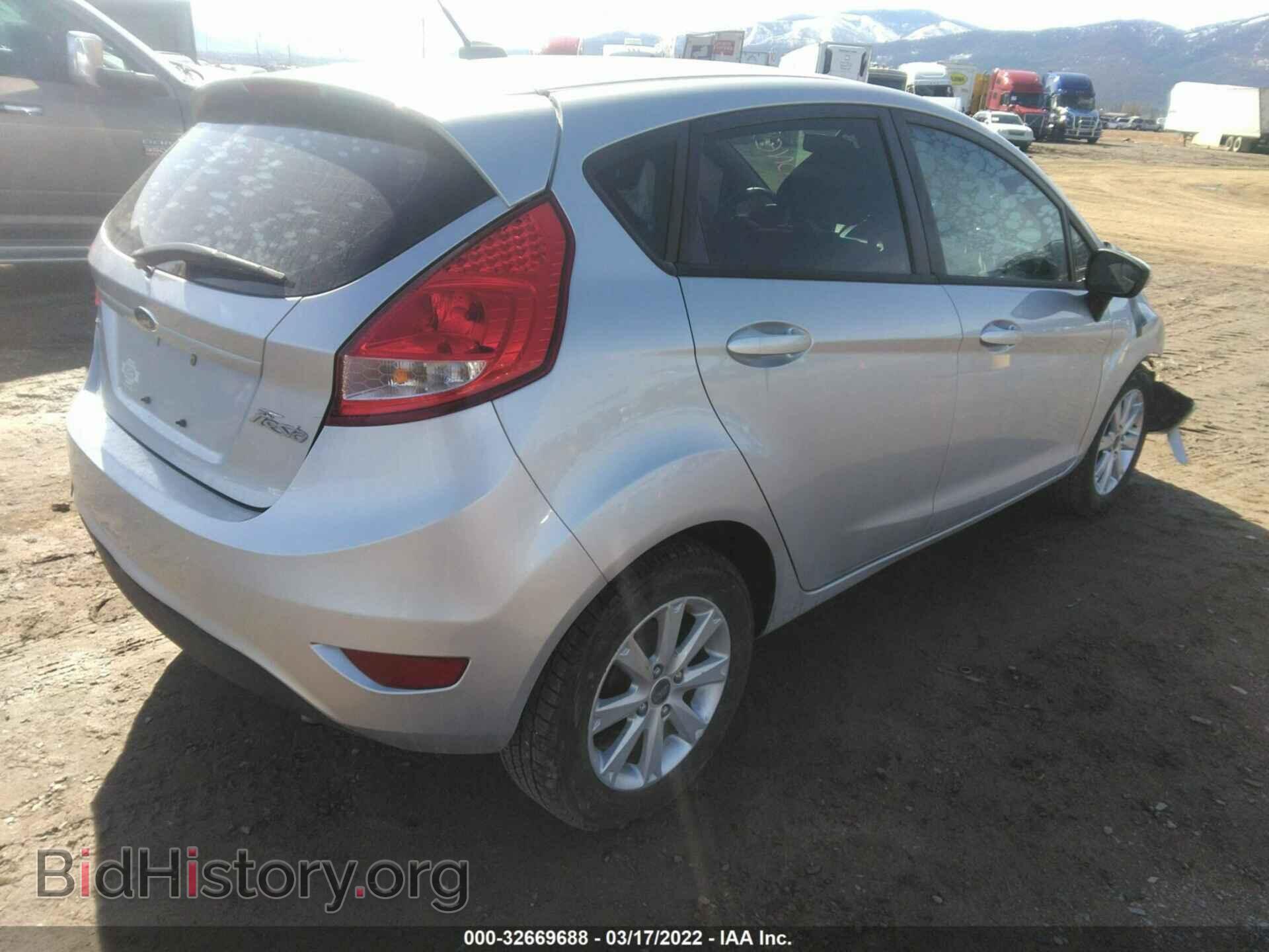 2013 FORD FIESTA - VIN: 3FADP4EJXDM195071 - Фото 4