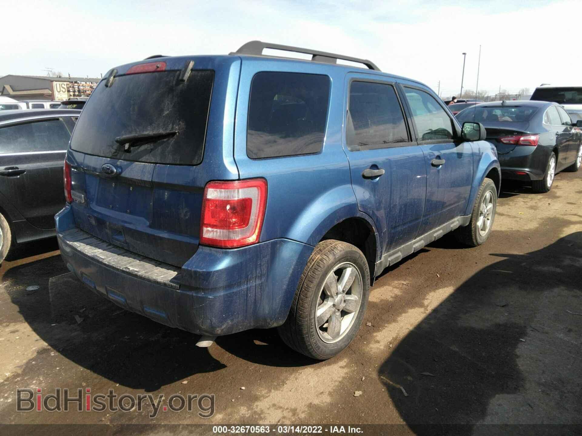 2010 FORD ESCAPE - VIN: 1FMCU0D75AKC65779 - Фото 4