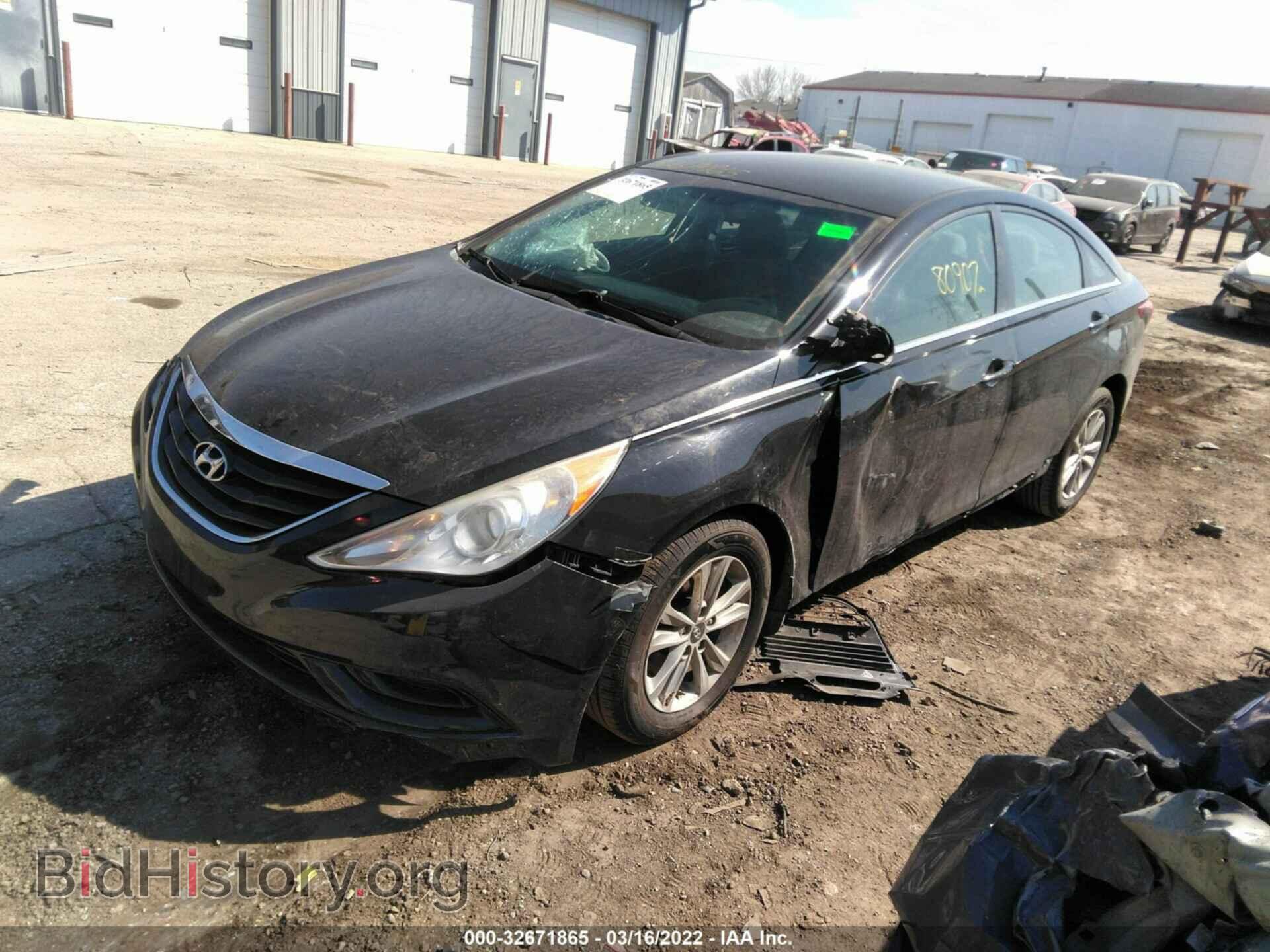 2012 HYUNDAI SONATA - VIN: 5NPEB4ACXCH379211 - Фото 2