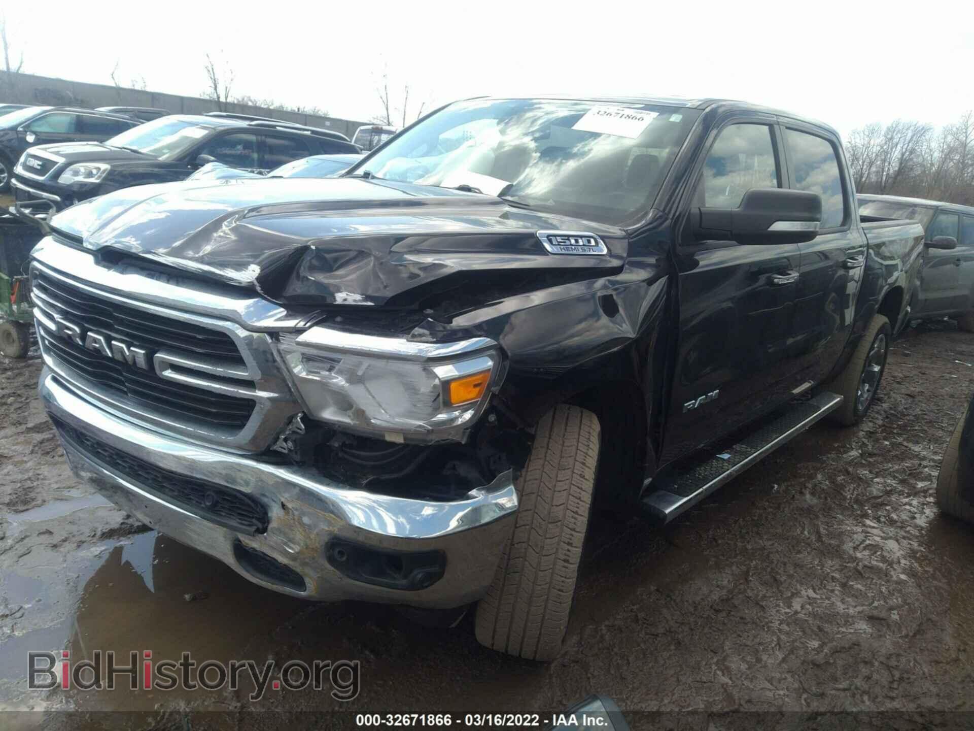 2019 RAM 1500 - VIN: 1C6SRFFT8KN570330 - Фото 2