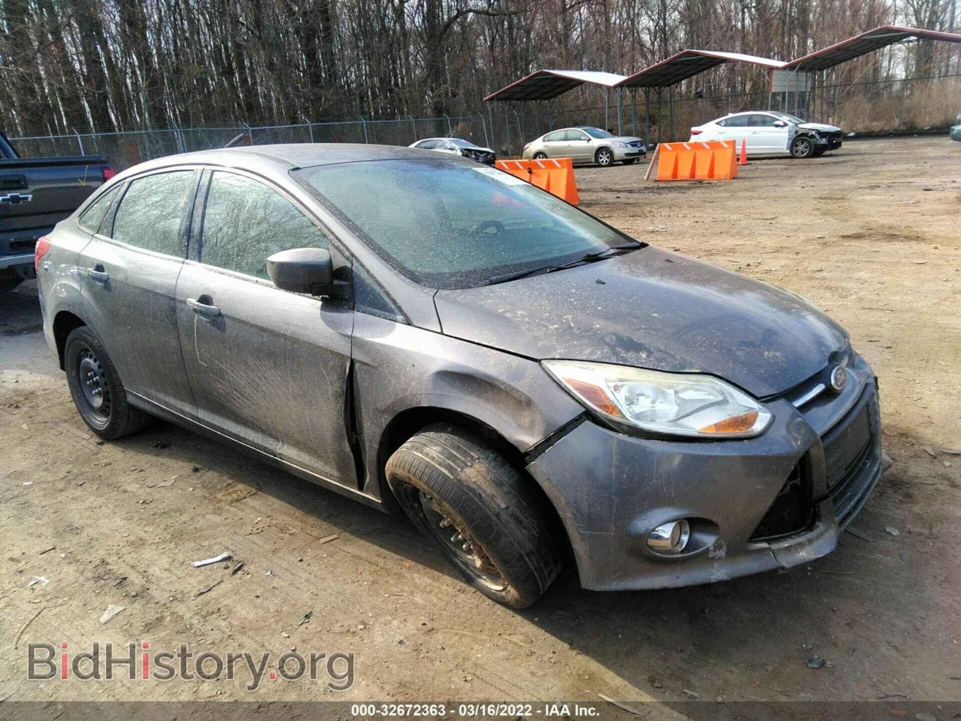 Фотография 1FAHP3F21CL217428 - FORD FOCUS 2012