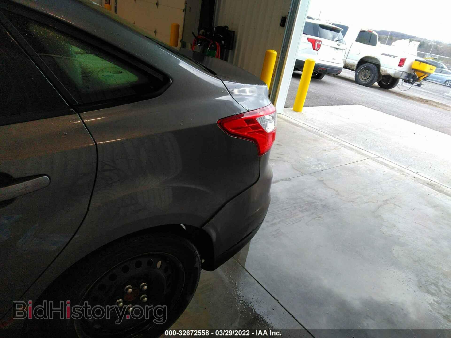 2012 FORD FOCUS - VIN: 1FAHP3F28CL450741 - Фото 12