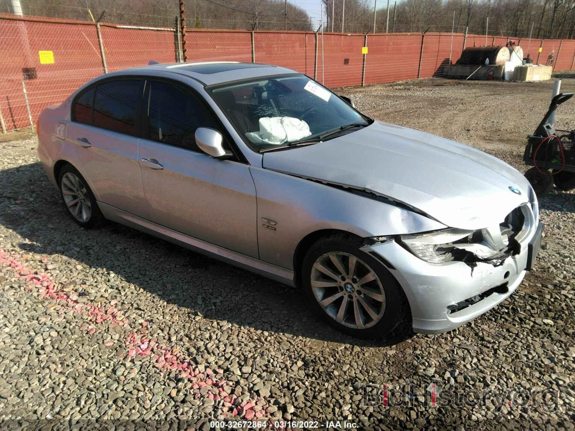 Photo WBAPK5C54BFT74055 - BMW 3 SERIES 2011