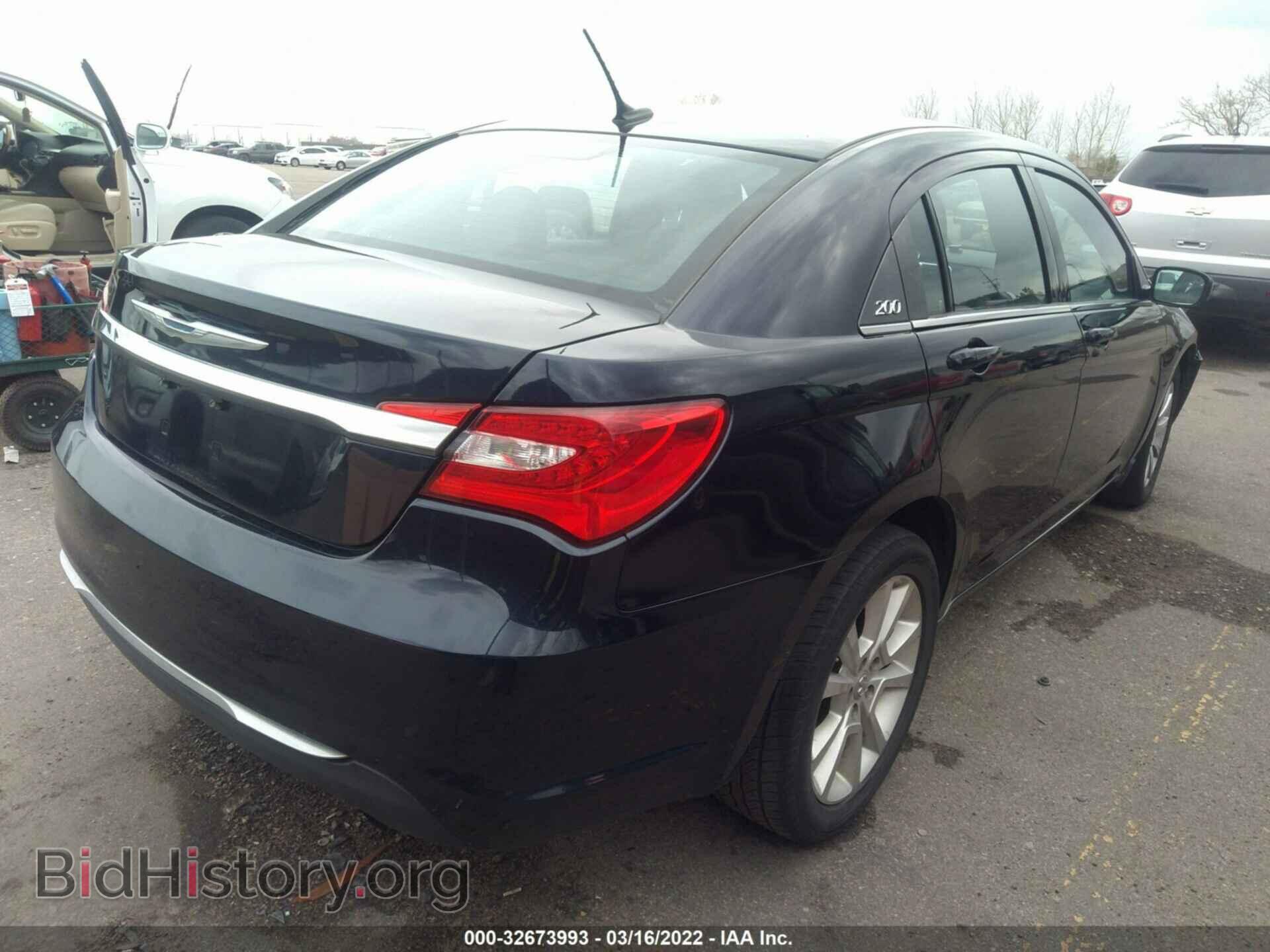 2012 CHRYSLER 200 - VIN: 1C3CCBBB6CN301074 - Фото 4