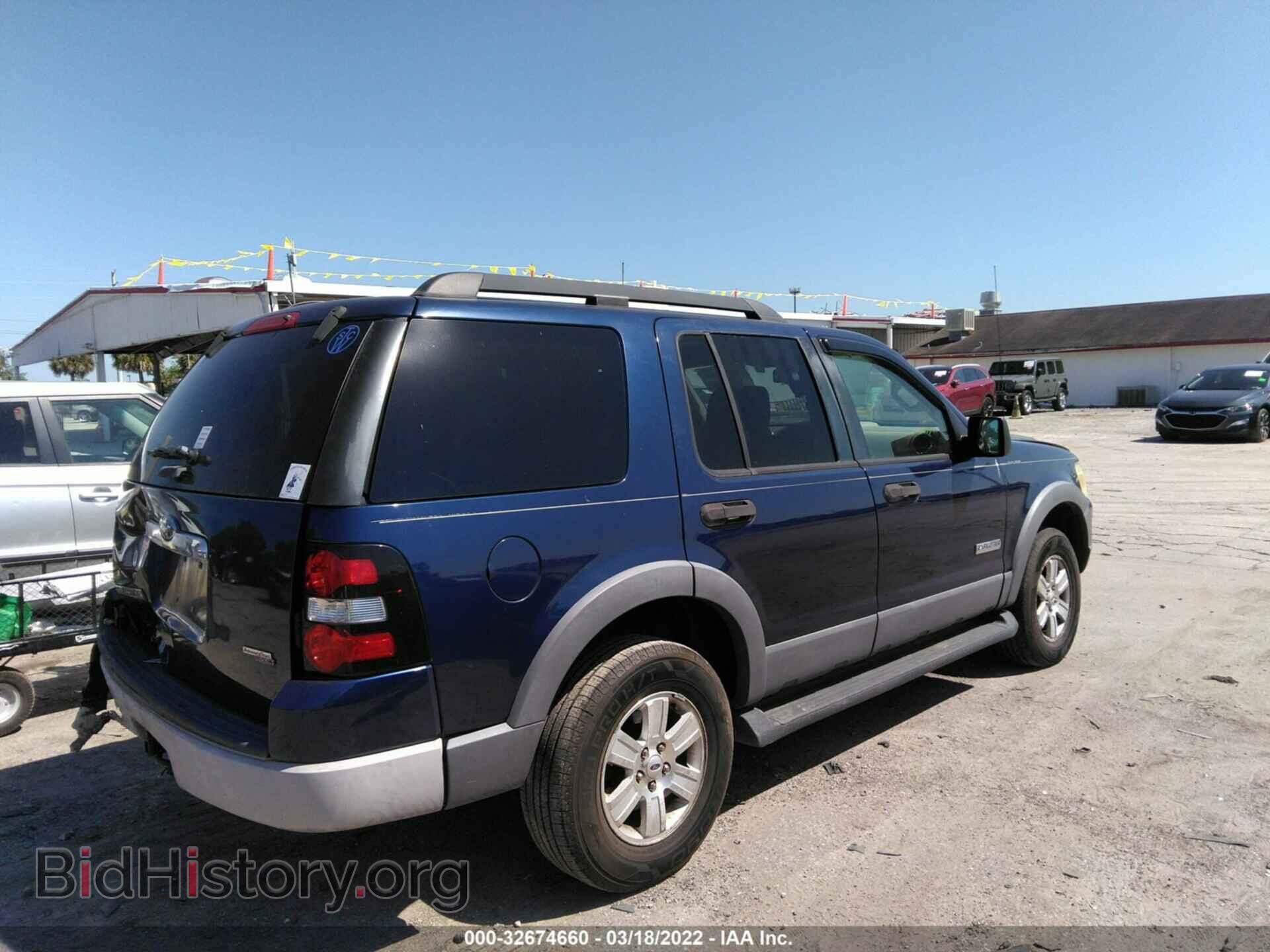 2006 FORD EXPLORER - VIN: 1FMEU63E76UA07352 - Фото 4