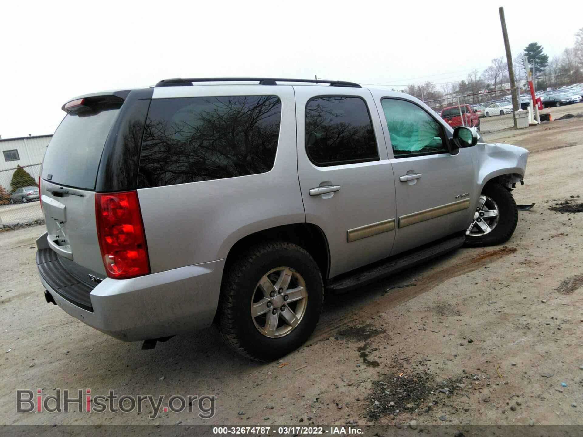 2011 GMC YUKON - VIN: 1GKS2AE02BR199587 - Фото 4