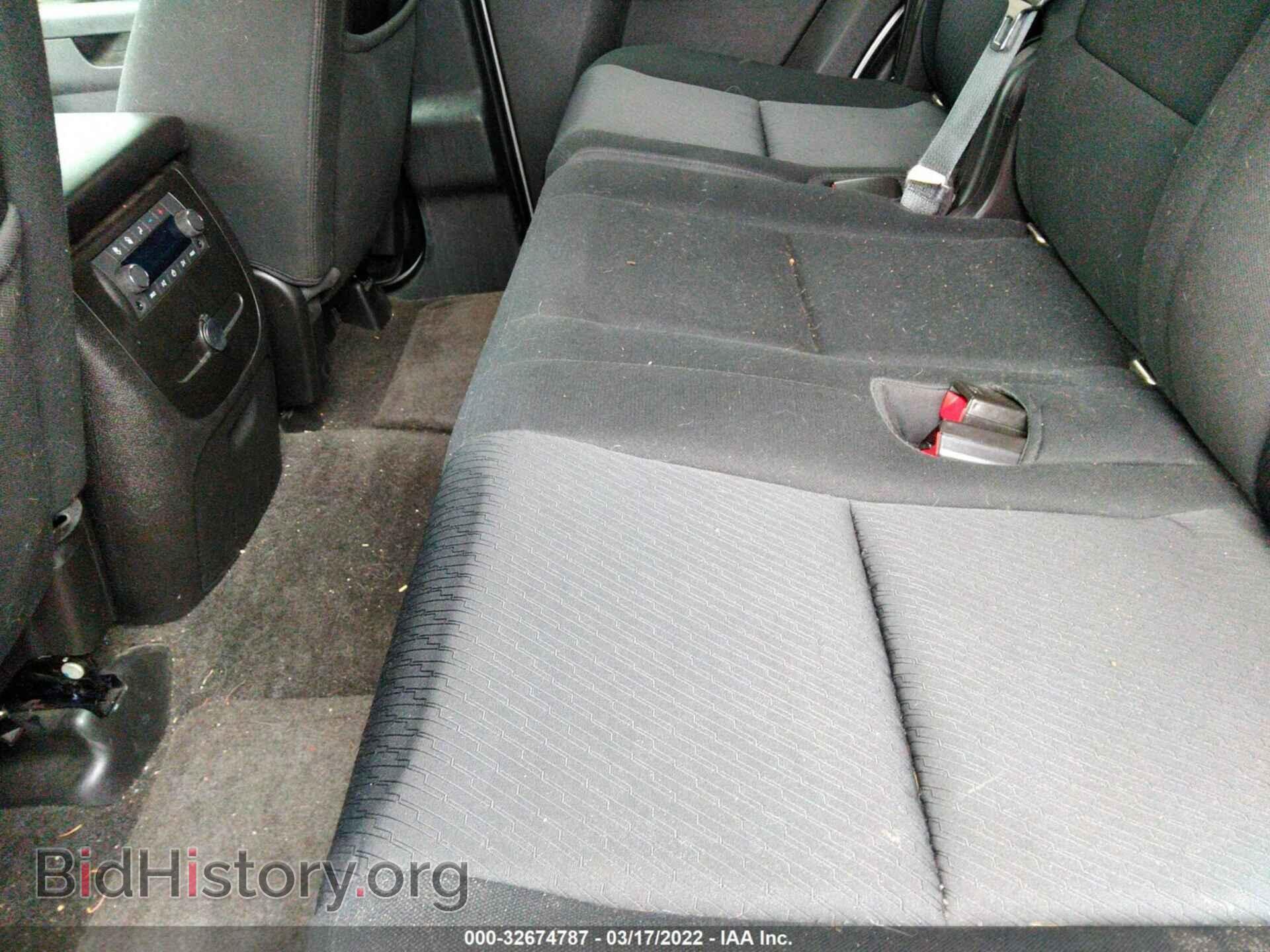 2011 GMC YUKON - VIN: 1GKS2AE02BR199587 - Фото 8