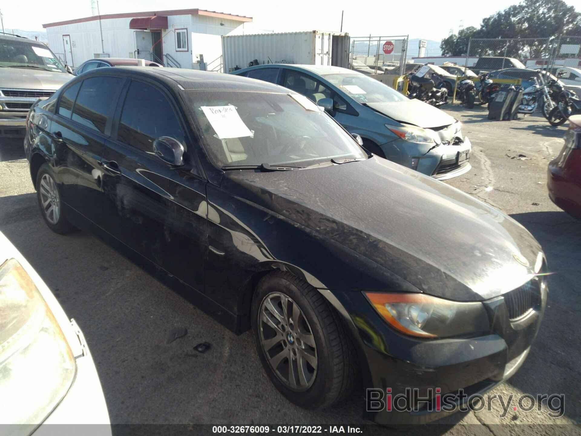 Photo WBAVB13576PT21107 - BMW 3 SERIES 2006