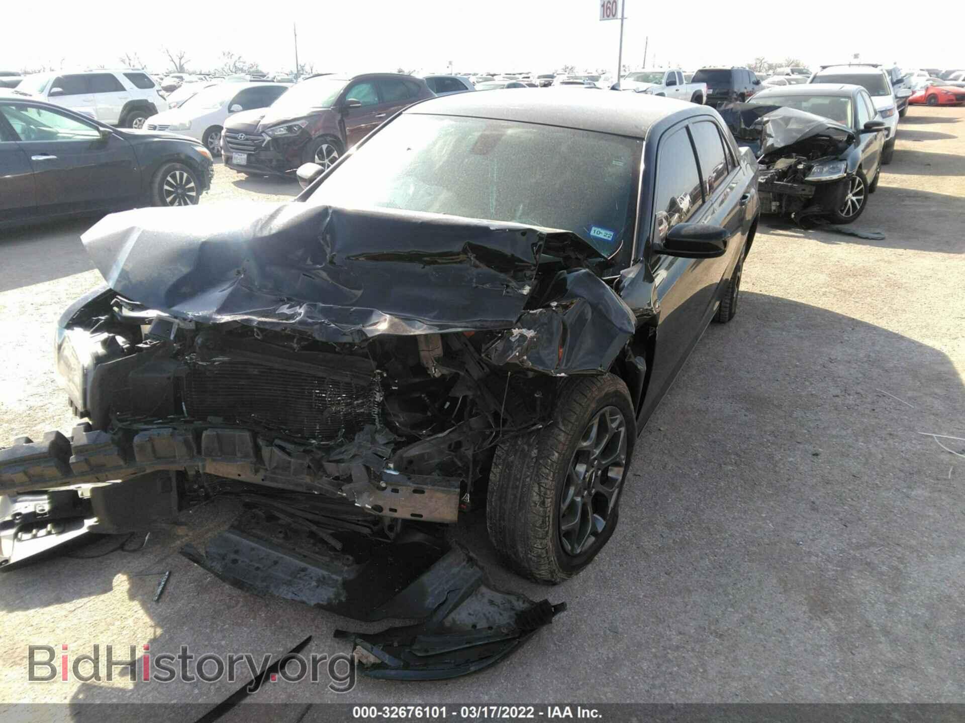 2017 CHRYSLER 300 - VIN: 2C3CCAGGXHH637700 - Фото 6