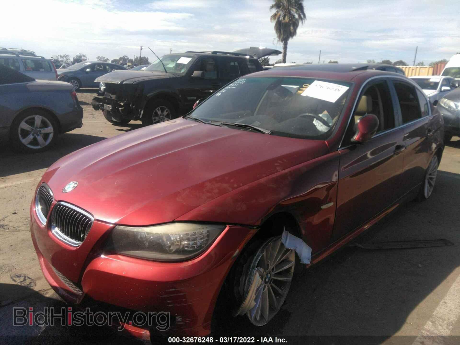 2011 BMW 3 SERIES - VIN: WBAPM5C52BE577378 - Фото 2