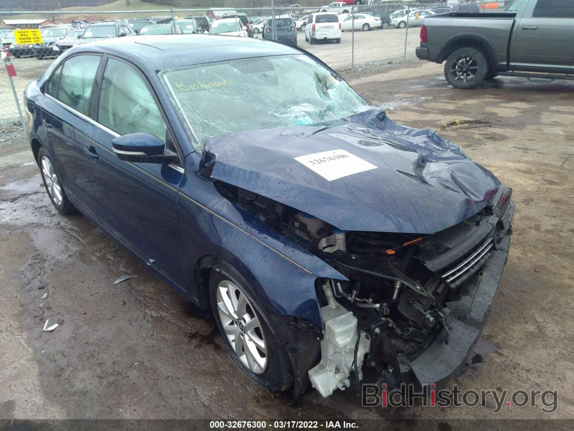 Photo 3VWD17AJ5EM209220 - VOLKSWAGEN JETTA SEDAN 2014