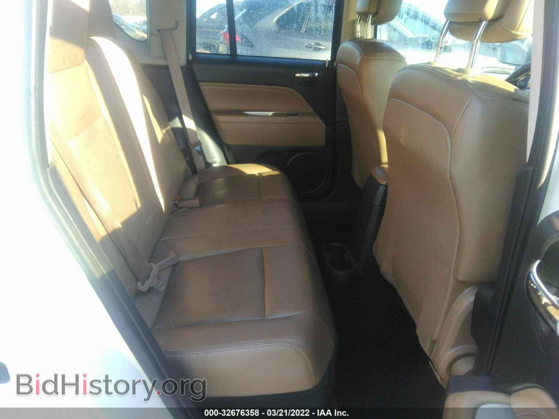 2014 JEEP COMPASS - VIN: 1C4NJCCB4ED653366 - Фото 8