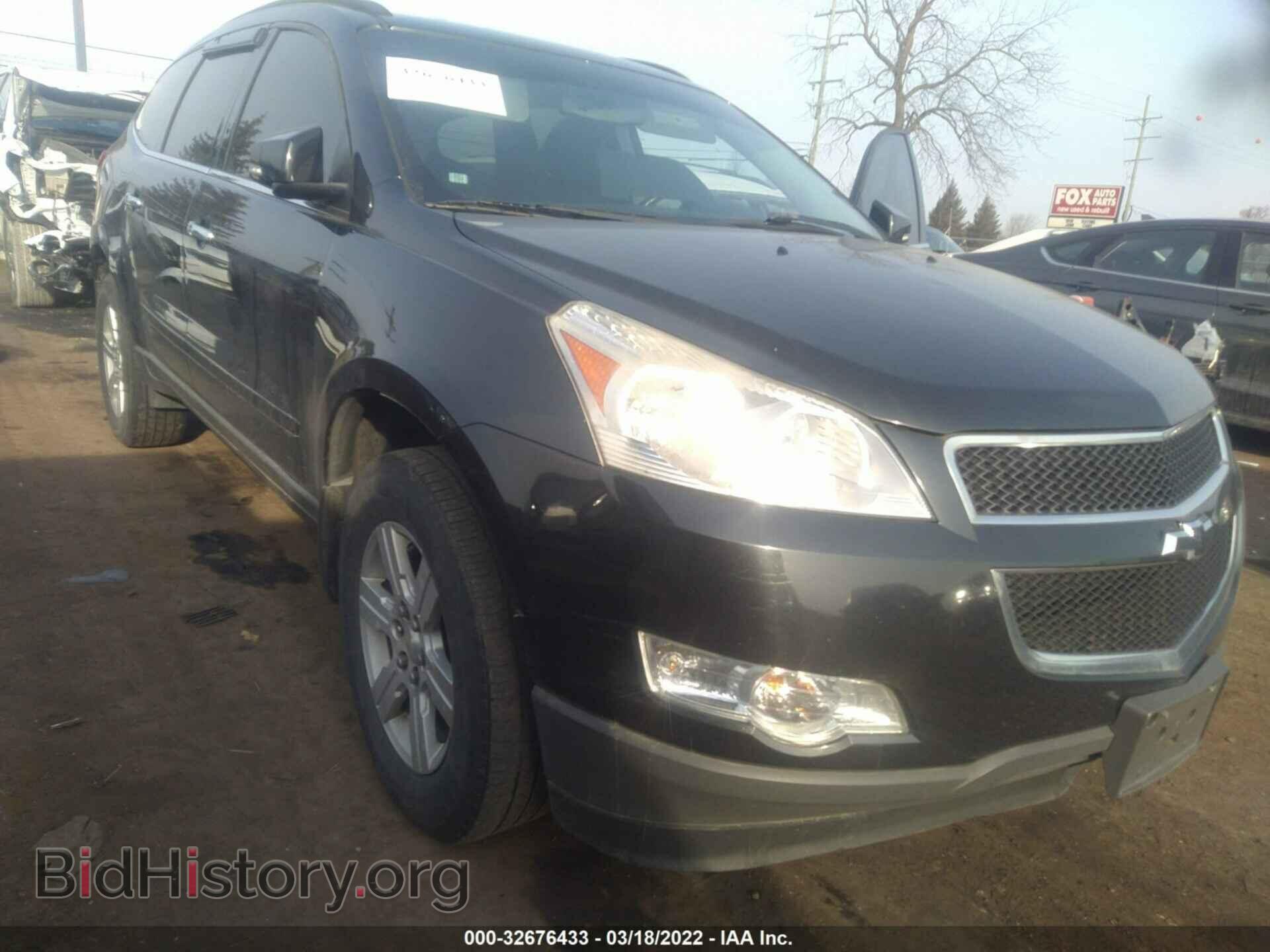 Photo 1GNKRGED5BJ156204 - CHEVROLET TRAVERSE 2011