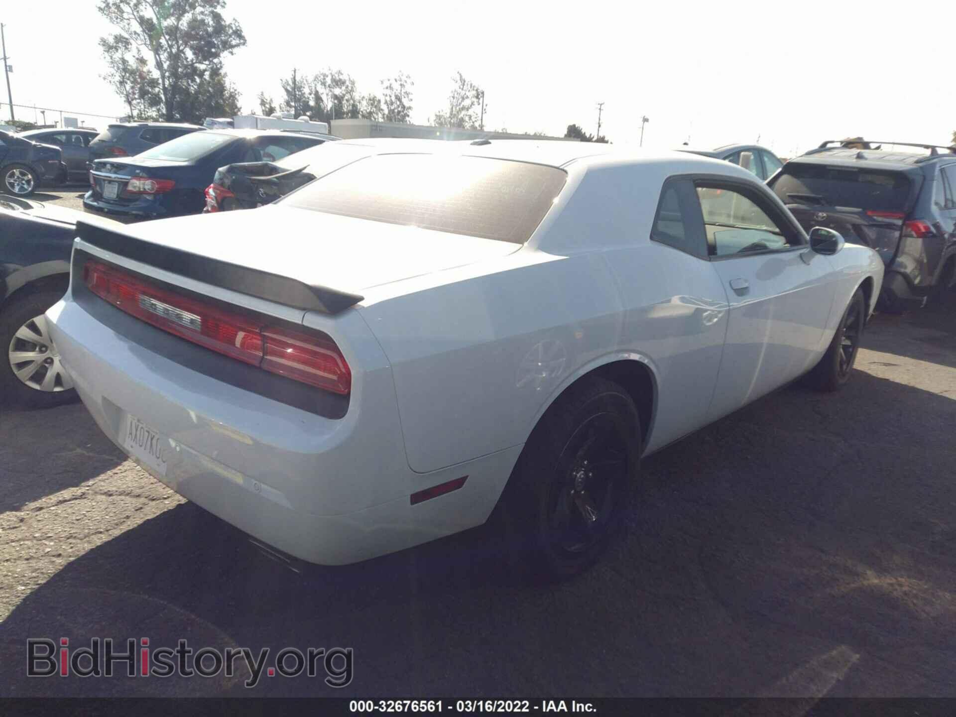 2014 DODGE CHALLENGER - VIN: 2C3CDYAG4EH247430 - Photo 4
