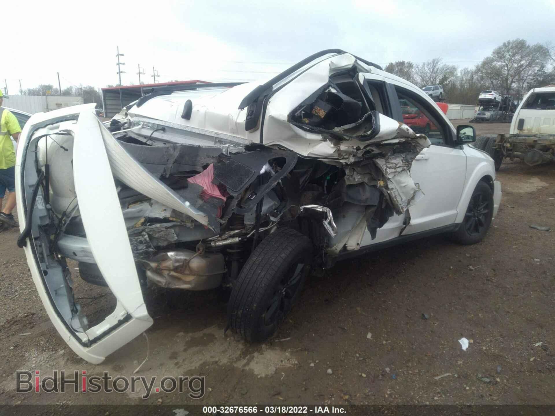 2020 DODGE JOURNEY - VIN: 3C4PDCAB7LT261301 - Photo 4