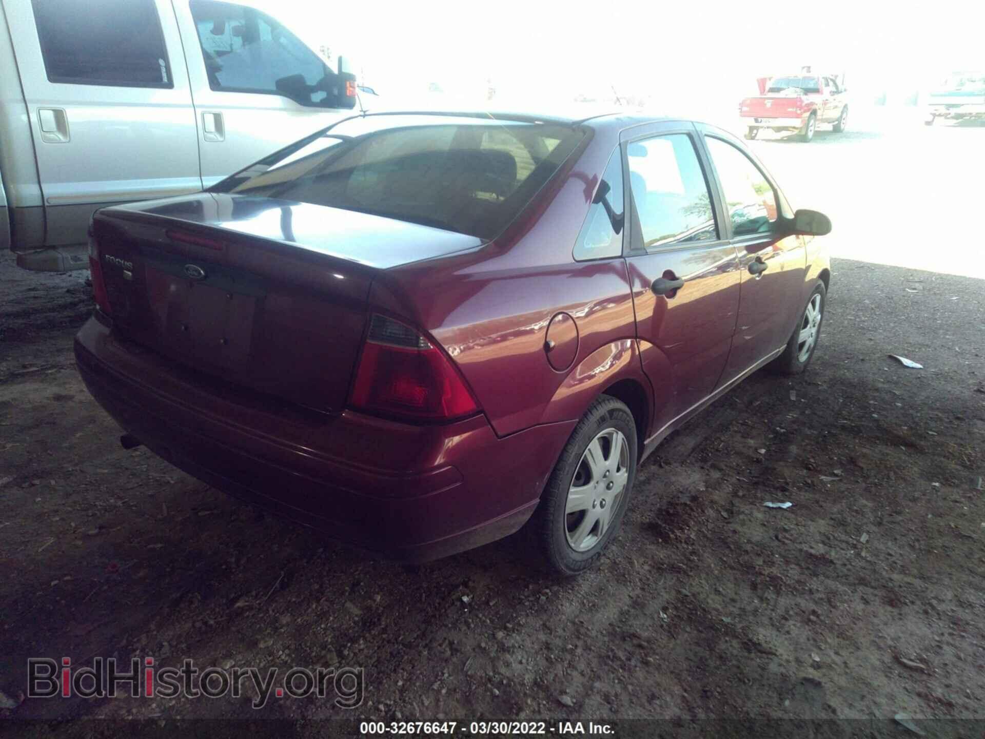 2007 FORD FOCUS - VIN: 1FAHP34N17W361465 - Фото 4