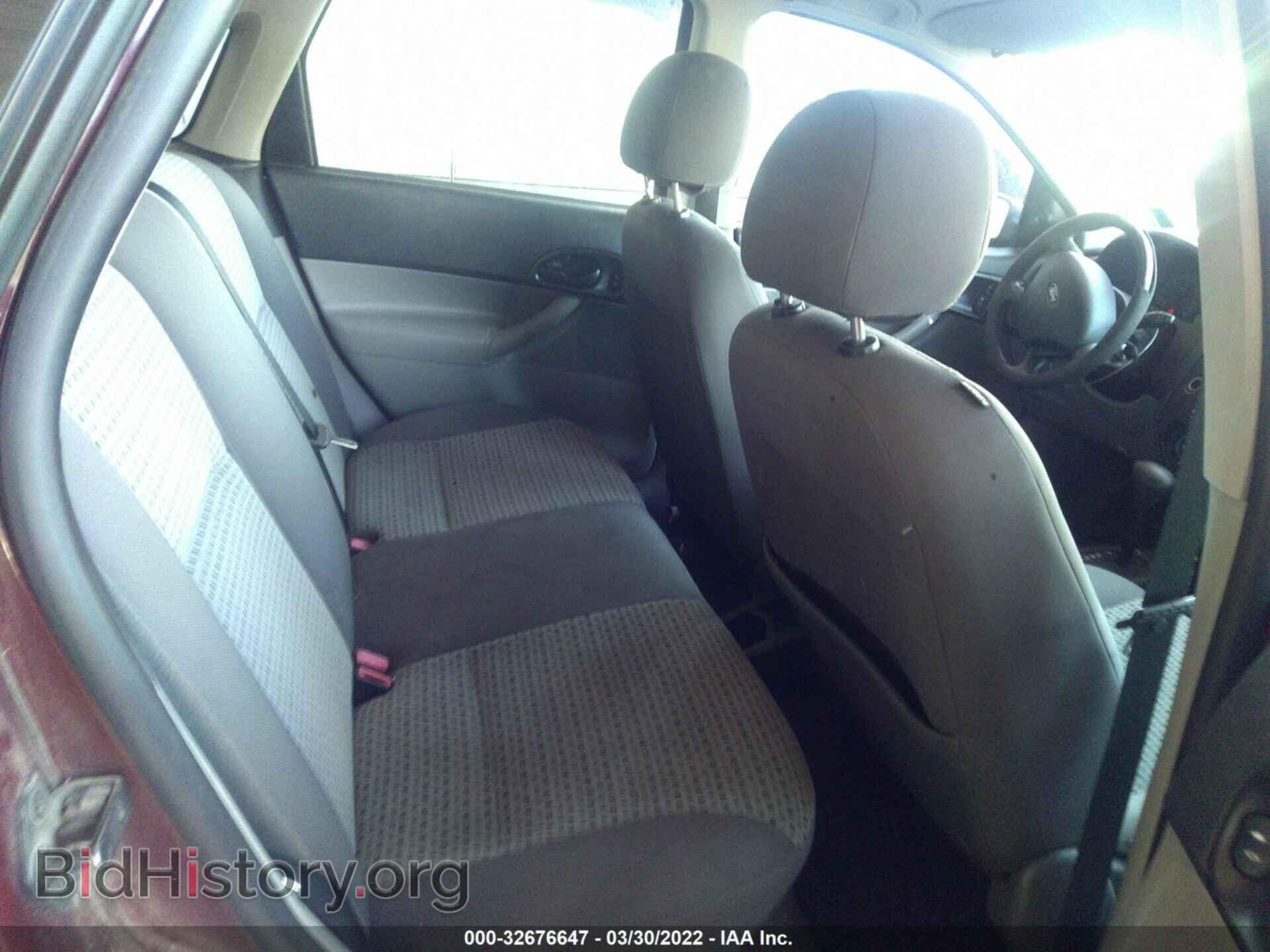 2007 FORD FOCUS - VIN: 1FAHP34N17W361465 - Фото 8