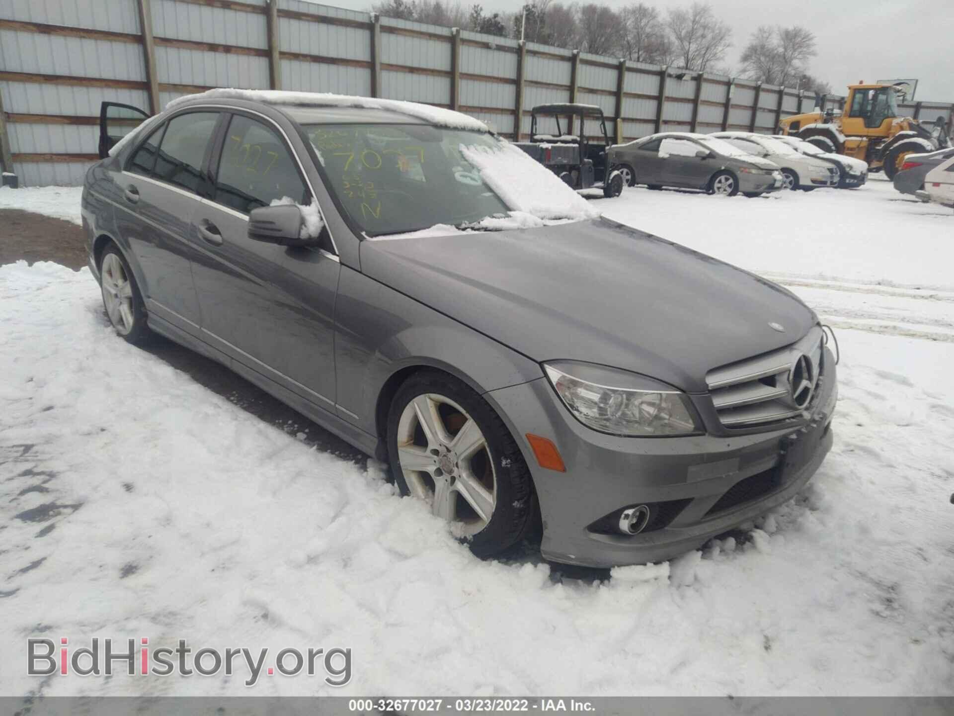 Photo WDDGF8BB1AR131368 - MERCEDES-BENZ C-CLASS 2010