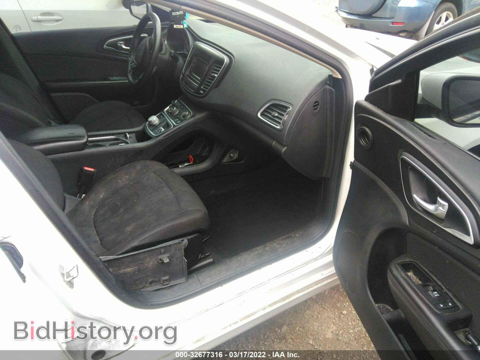 2015 CHRYSLER 200 - VIN: 1C3CCCAB8FN624909 - Фото 5