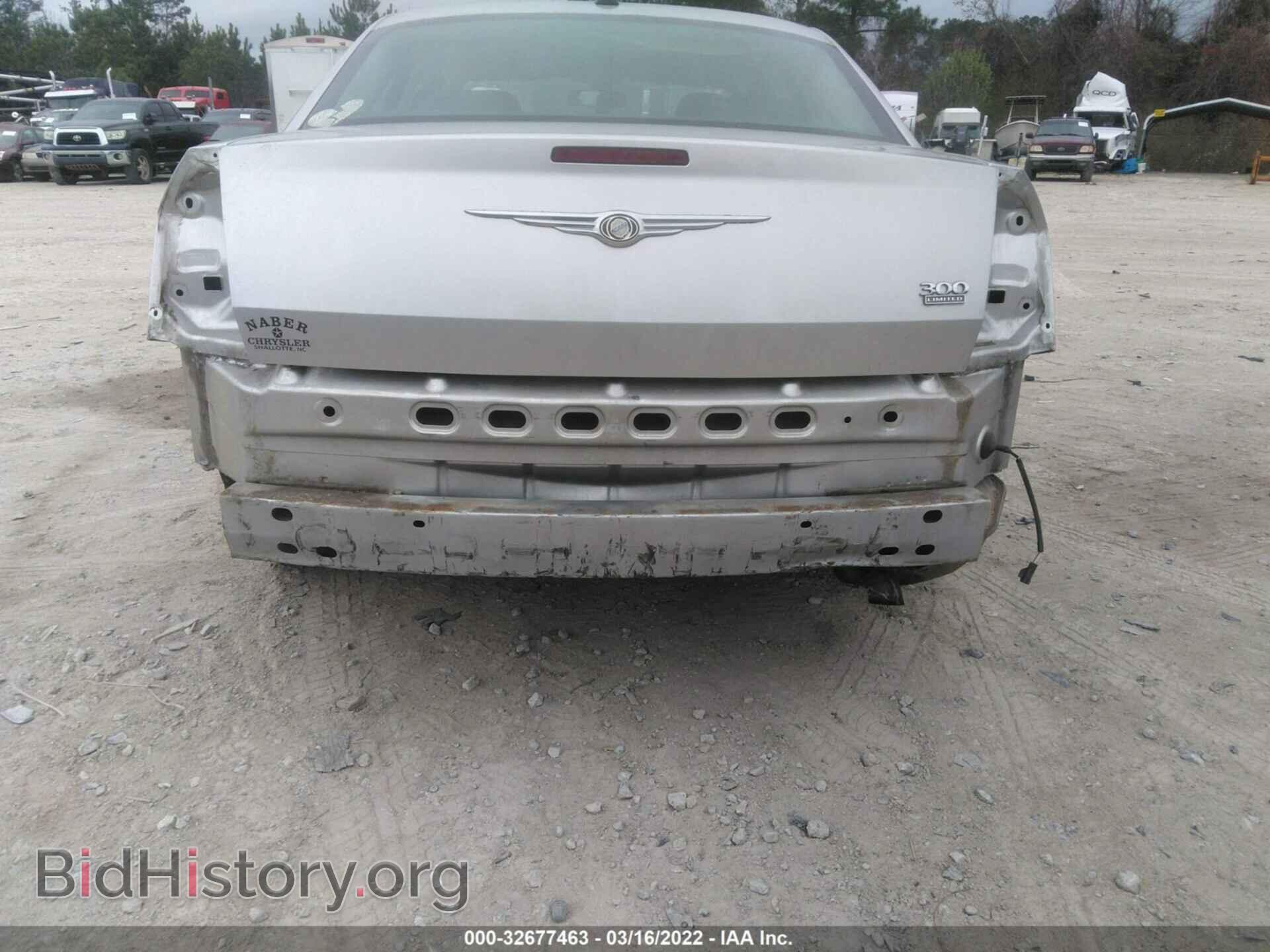 2010 CHRYSLER 300 - VIN: 2C3CA3CV2AH140264 - Фото 6