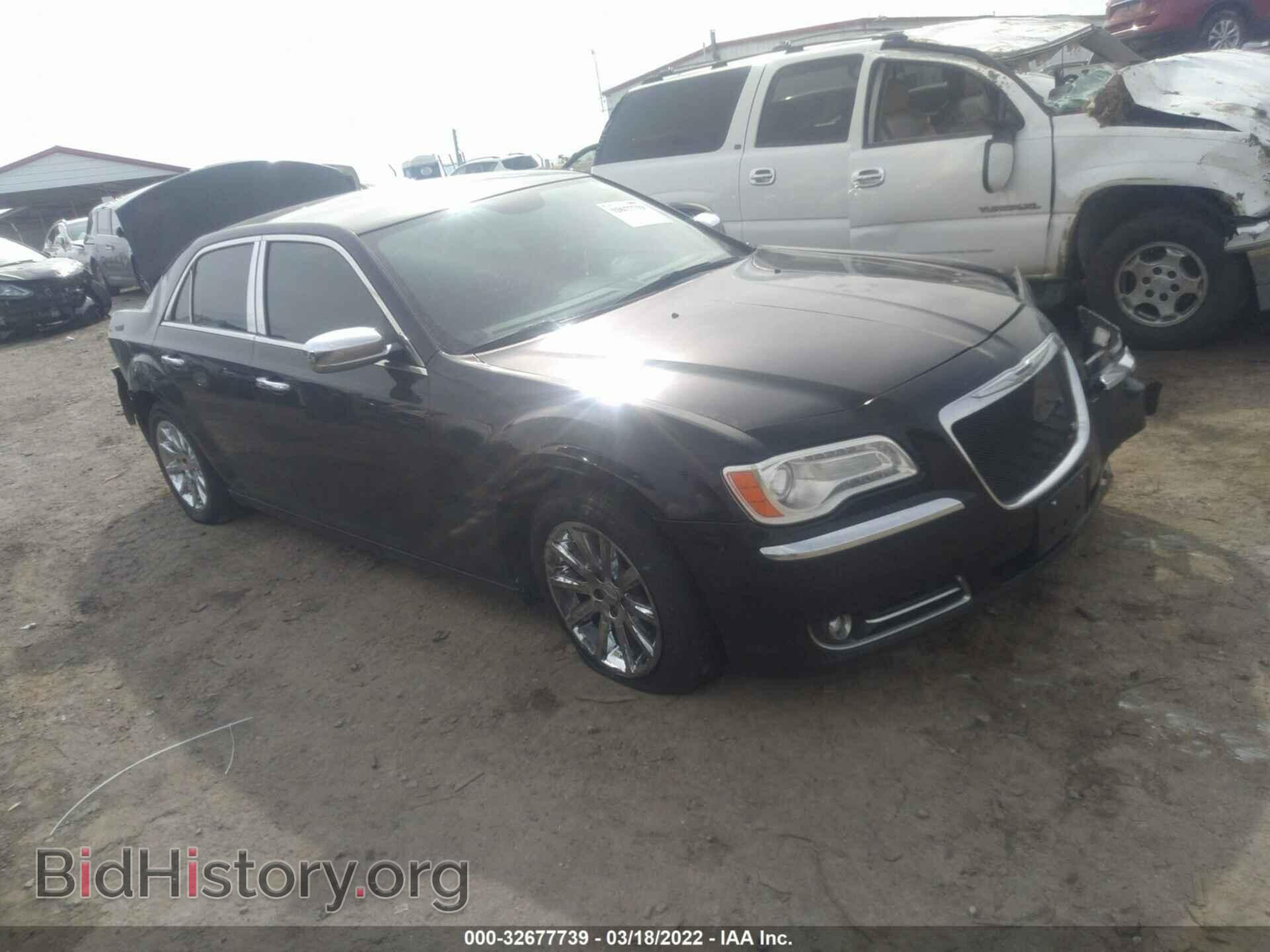 Photo 2C3CCAET2DH538007 - CHRYSLER 300 2013
