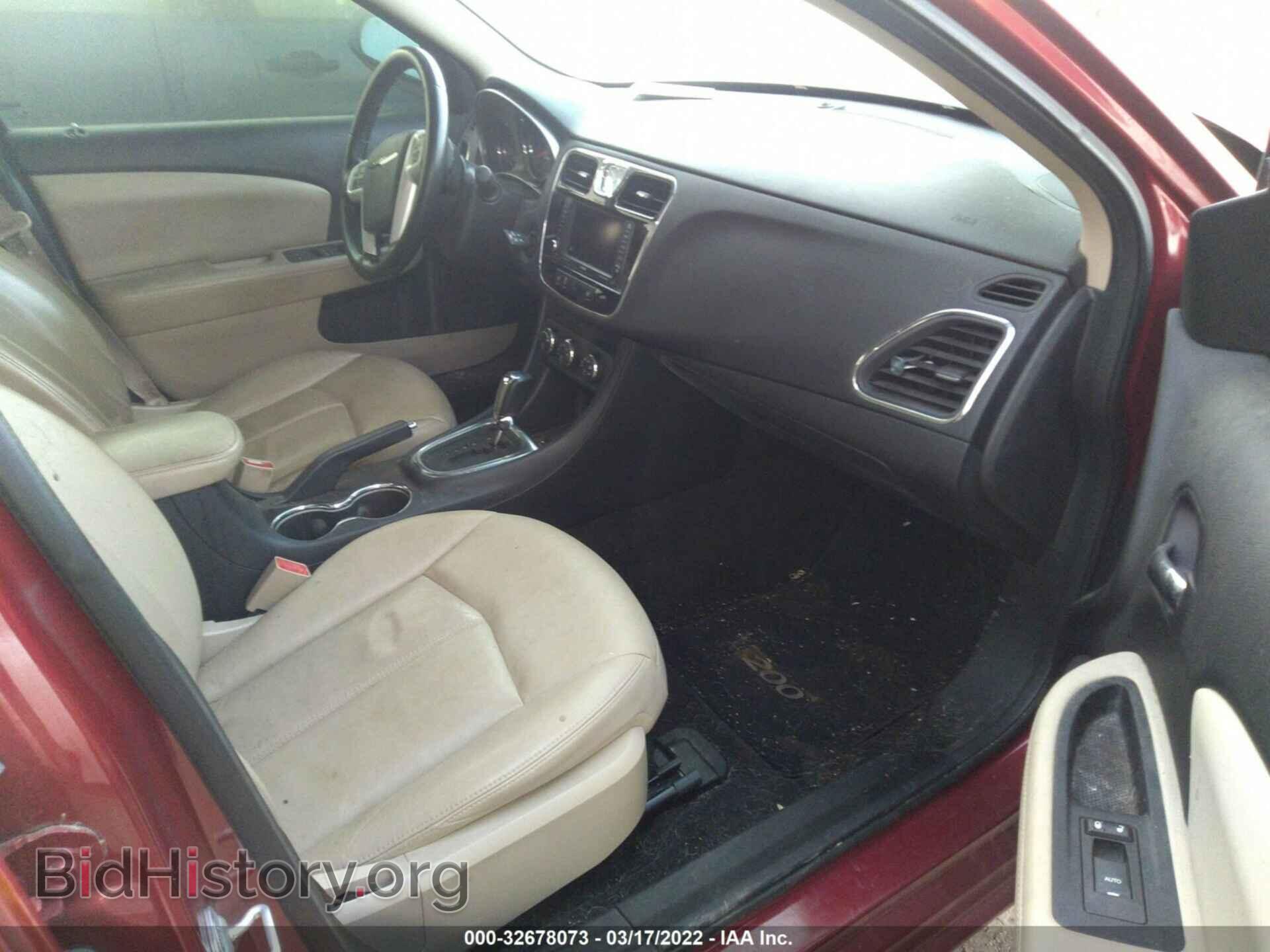 2011 CHRYSLER 200 - VIN: 1C3BC2FB3BN583064 - Фото 5