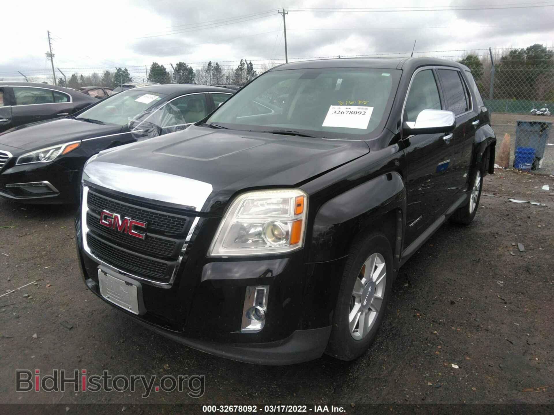 2010 GMC TERRAIN - VIN: 2CTALBEW3A6262161 - Photo 2