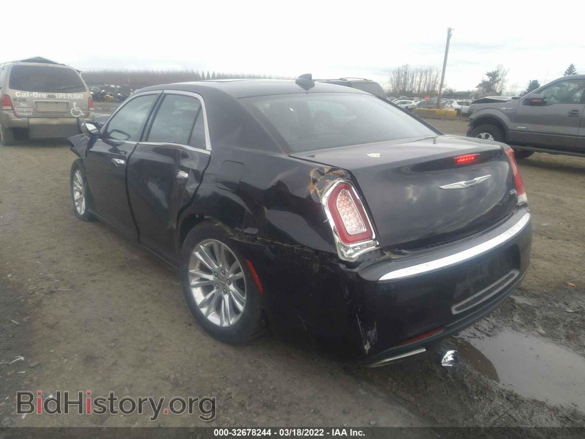 2016 CHRYSLER 300 - VIN: 2C3CCAEG5GH167383 - Фото 3