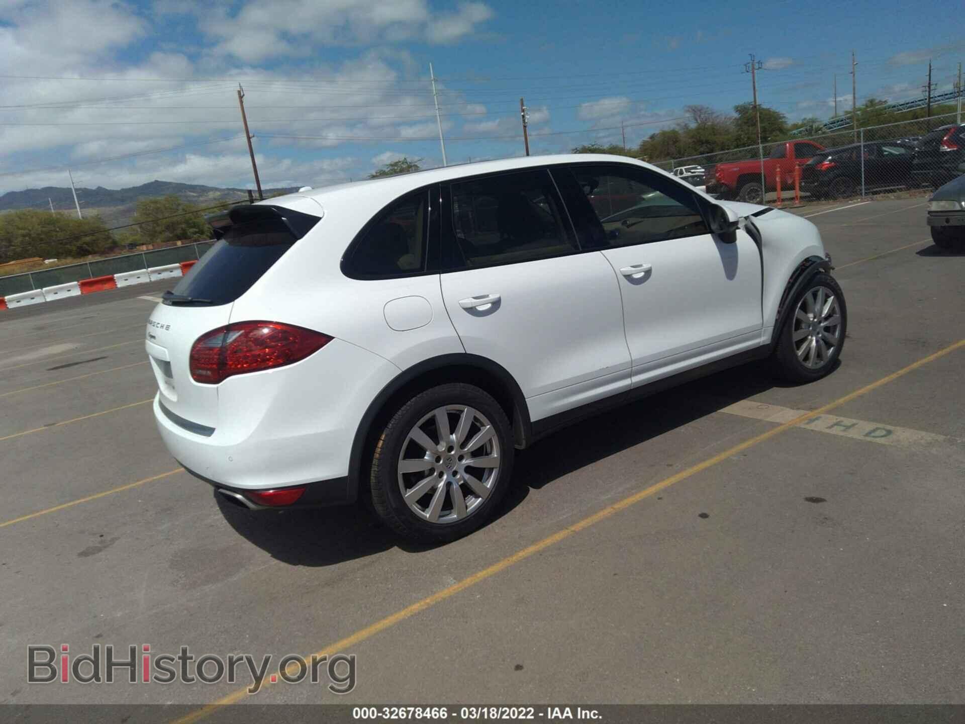 2013 PORSCHE CAYENNE - VIN: WP1AA2A27DLA11884 - Фото 4