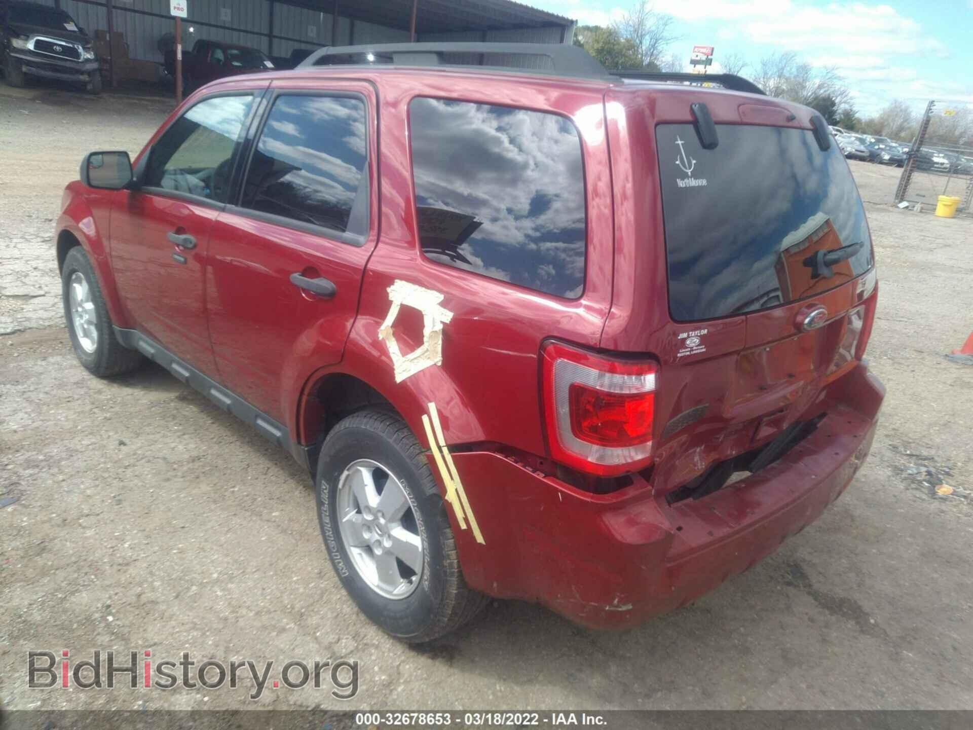 2010 FORD ESCAPE - VIN: 1FMCU0D73AKC44509 - Фото 3