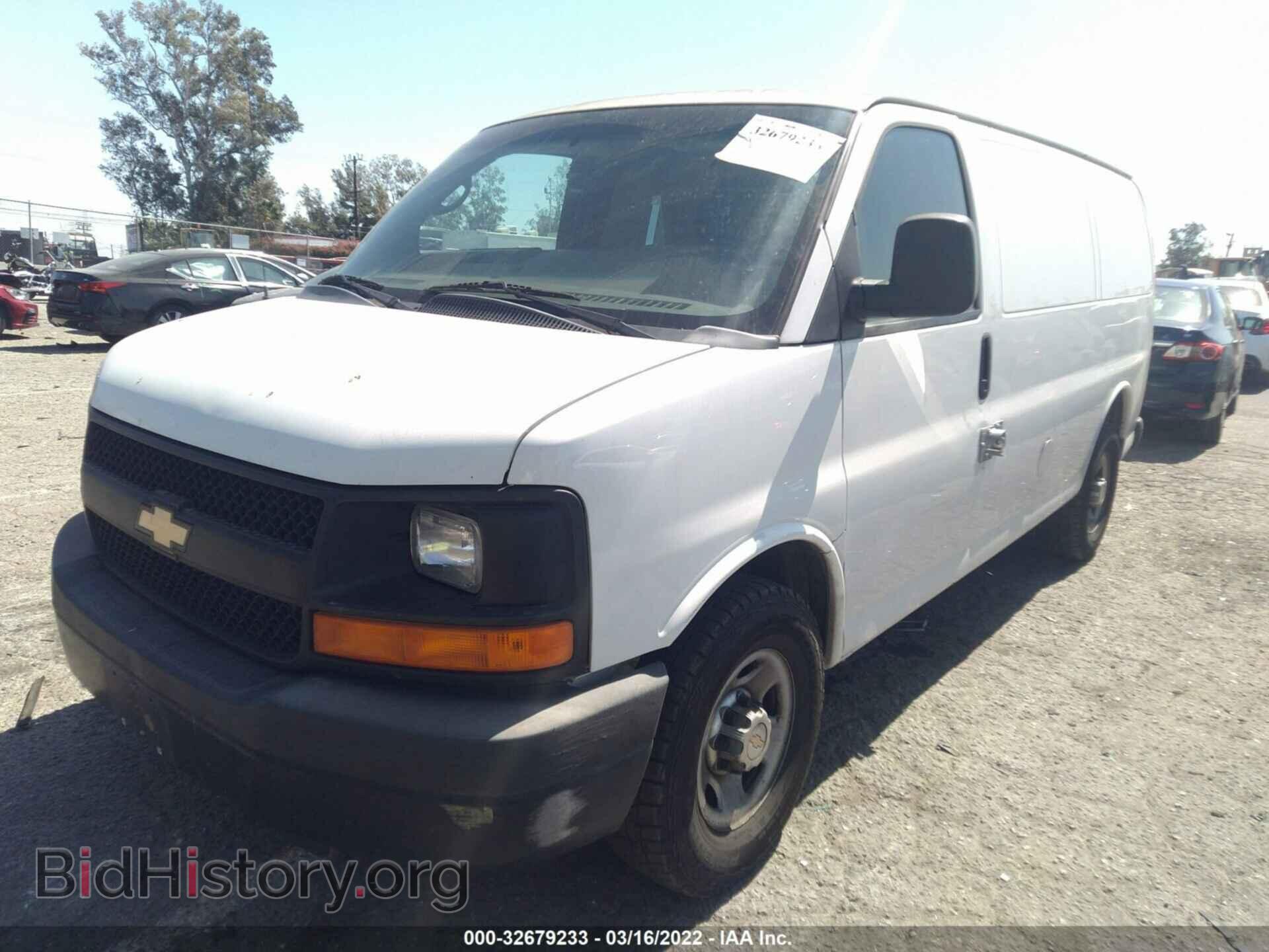 2012 CHEVROLET EXPRESS CARGO VAN - VIN: 1GCWGFCA2C1168802 - Photo 2