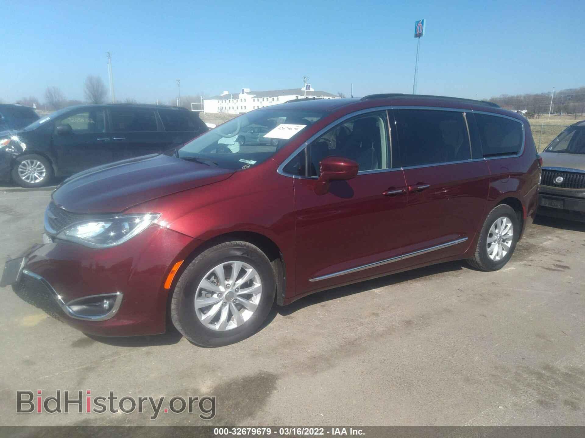 2017 CHRYSLER PACIFICA - VIN: 2C4RC1BG9HR530435 - Фото 2
