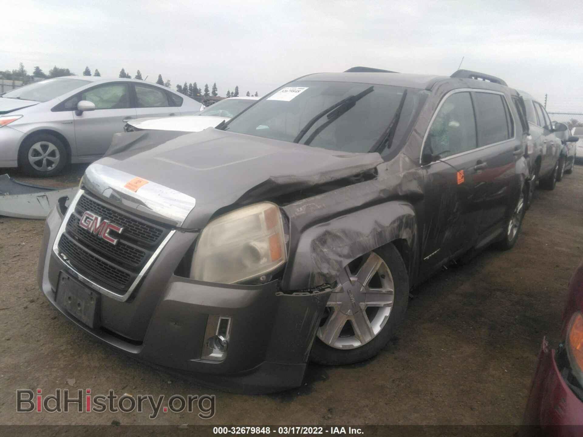 2012 GMC TERRAIN - VIN: 2GKFLSE53C6281695 - Photo 2