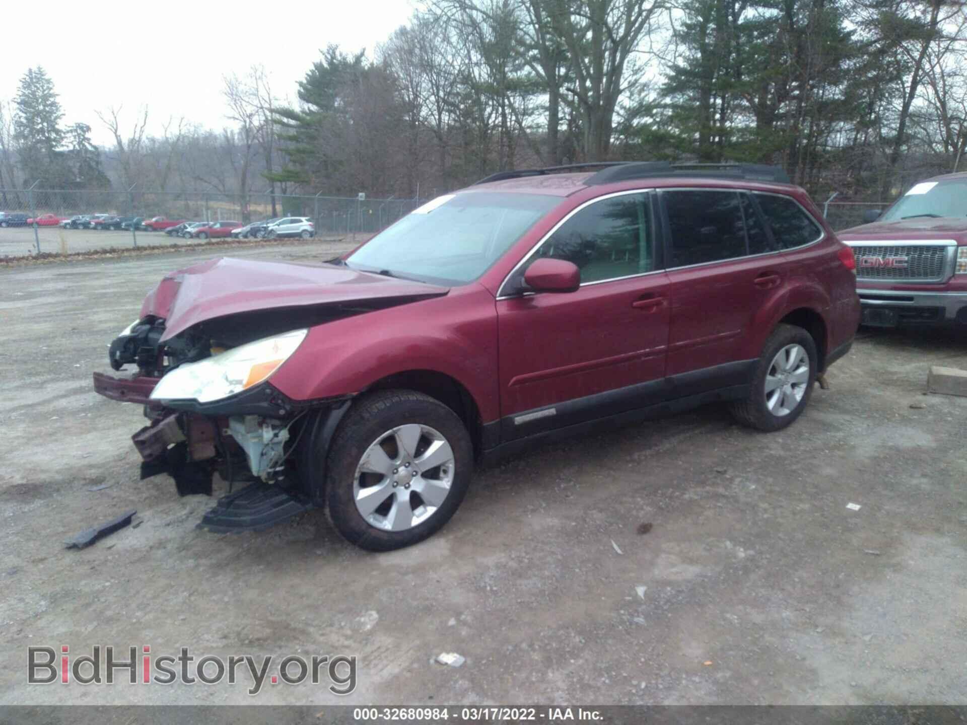 2011 SUBARU OUTBACK - VIN: 4S4BRCCC5B3432442 - Фото 2