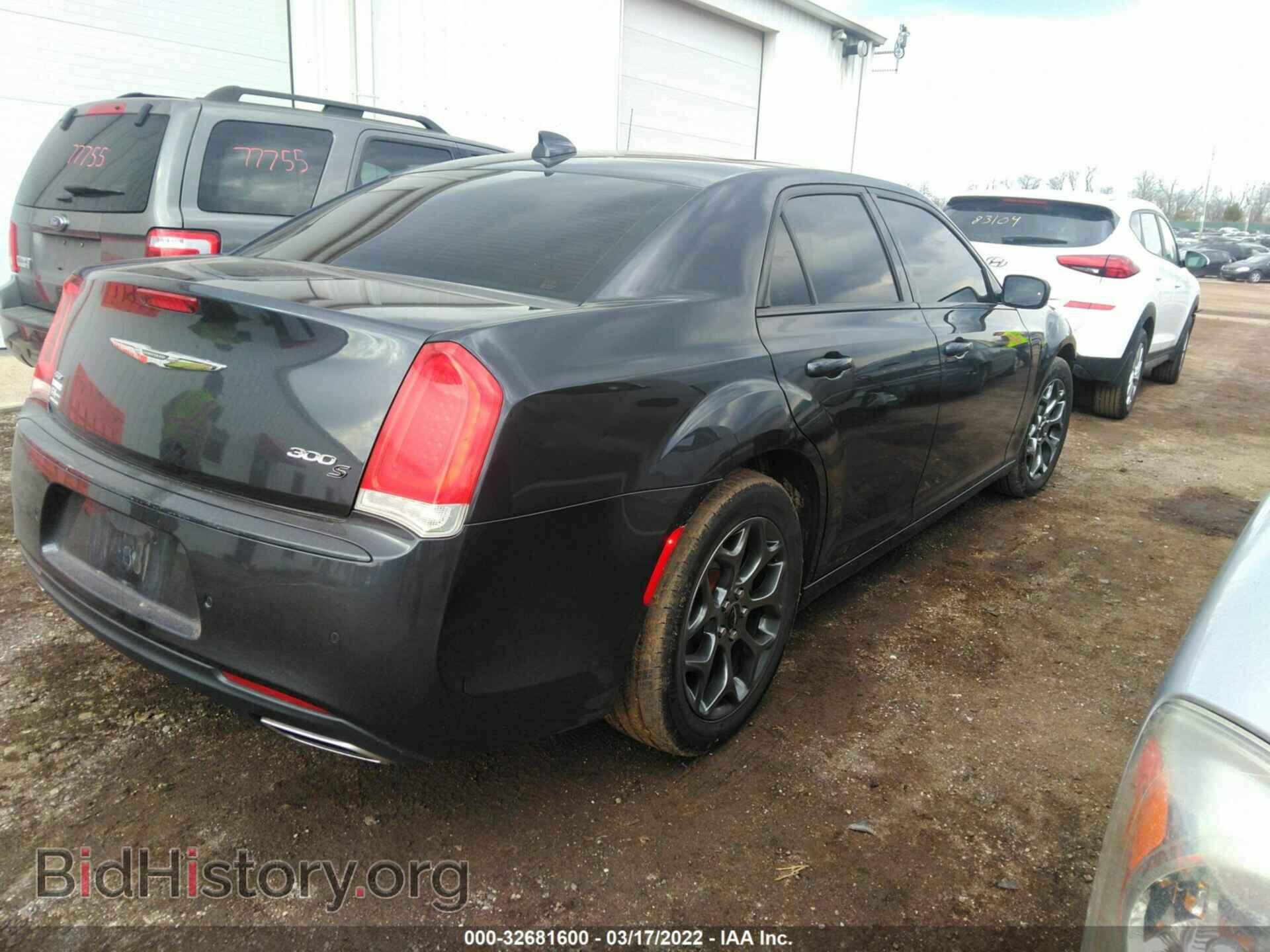 2017 CHRYSLER 300 - VIN: 2C3CCAGG5HH597672 - Photo 4