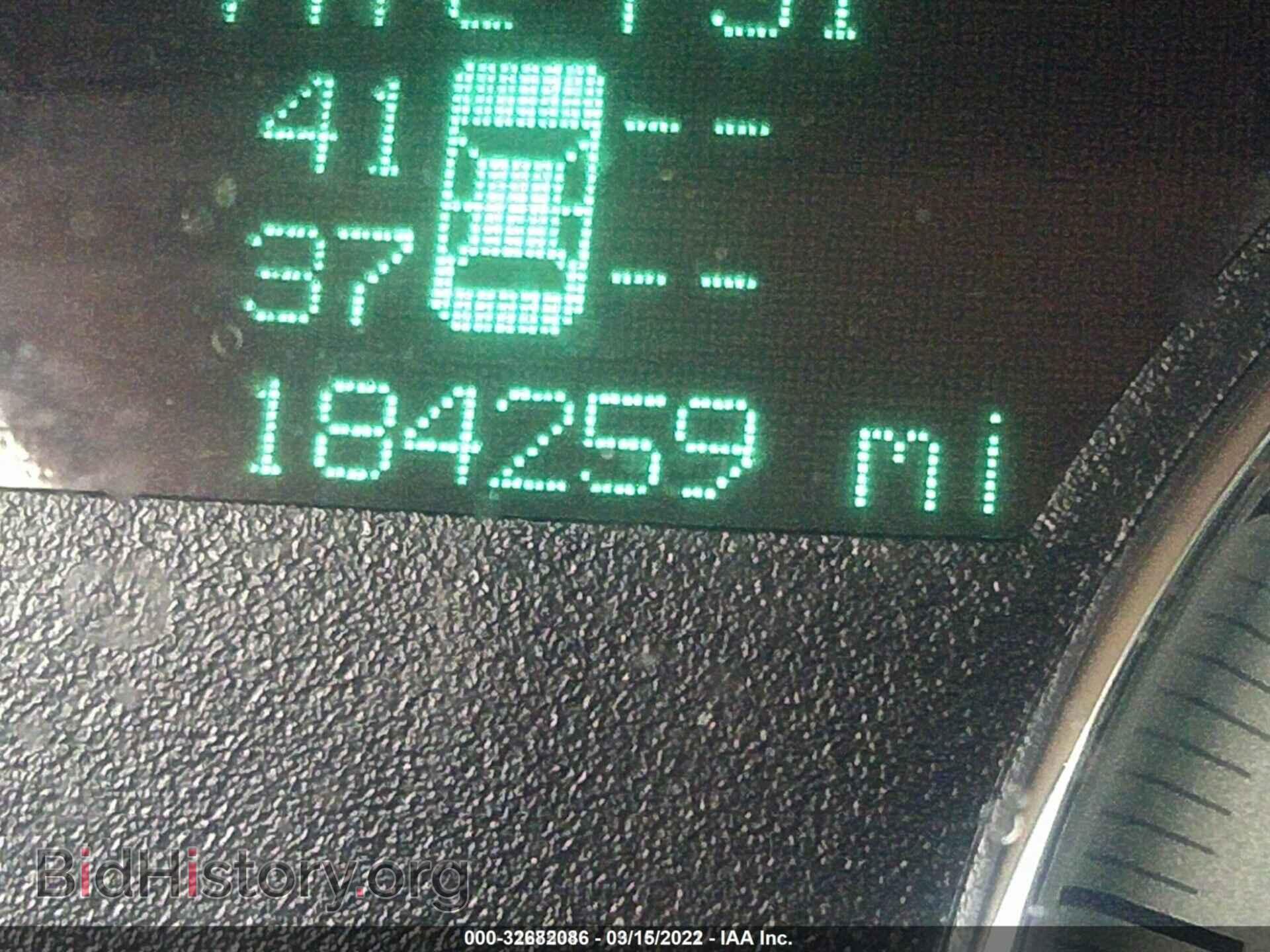 2010 CHRYSLER 300 - VIN: 2C3CA6CT8AH145159 - Фото 7