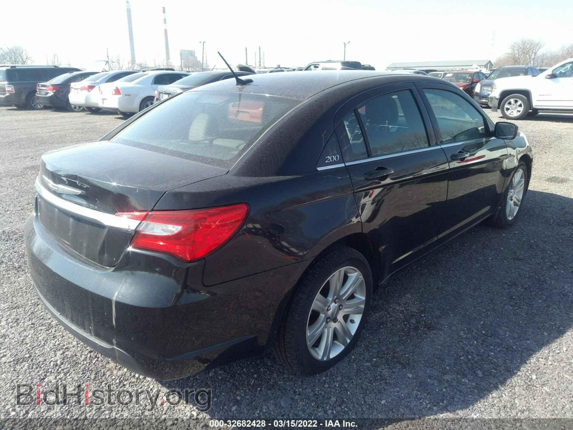 2012 CHRYSLER 200 - VIN: 1C3CCBBB6CN114739 - Фото 4