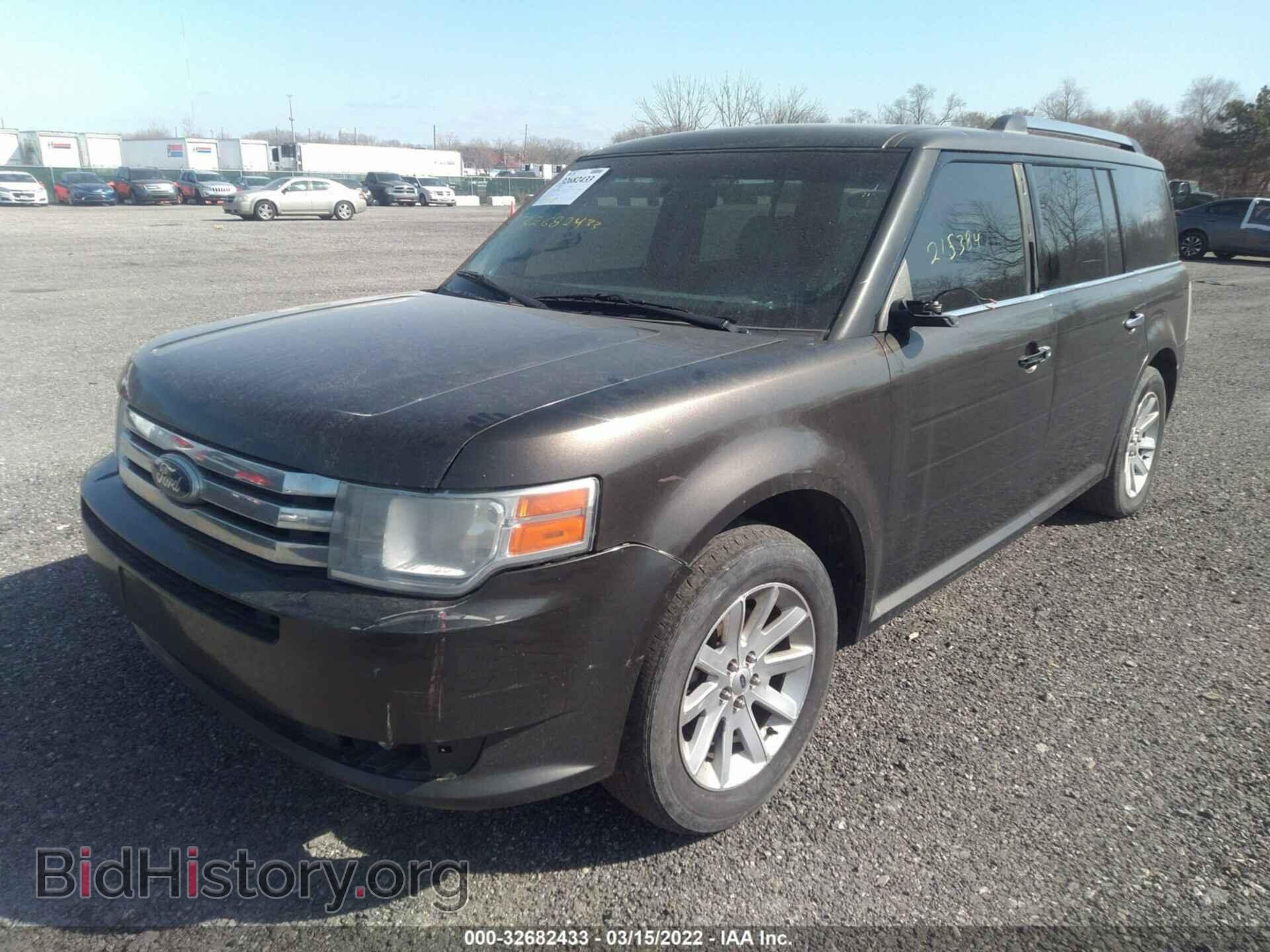 2011 FORD FLEX - VIN: 2FMGK5CCXBBD20483 - Photo 2