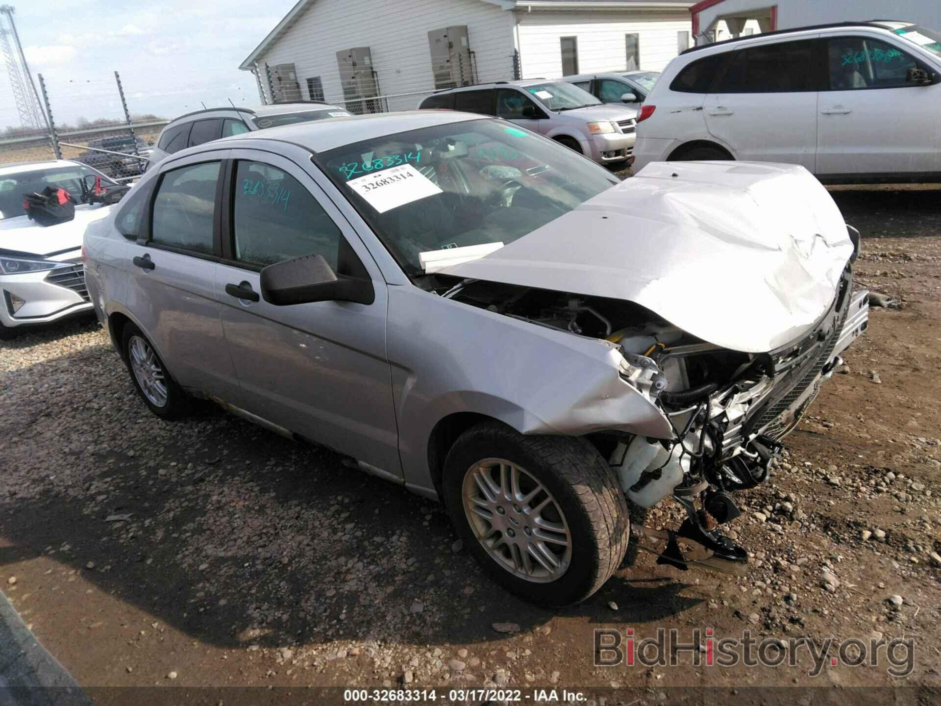 Photo 1FAHP3FN7BW115834 - FORD FOCUS 2011