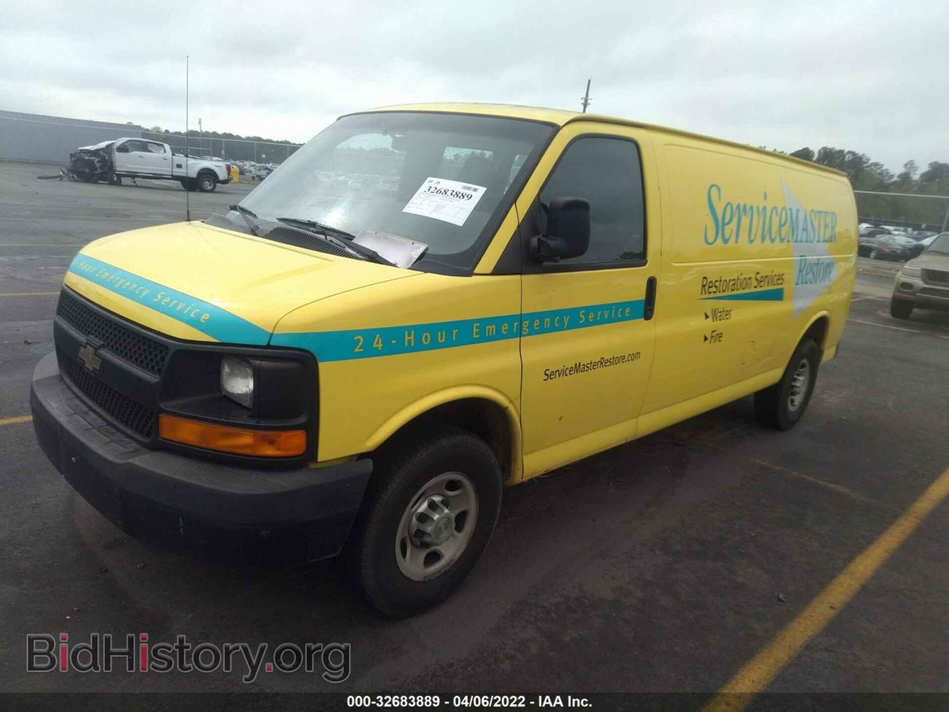 2013 CHEVROLET EXPRESS CARGO VAN - VIN: 1GCZGUCG7D1174571 - Photo 2