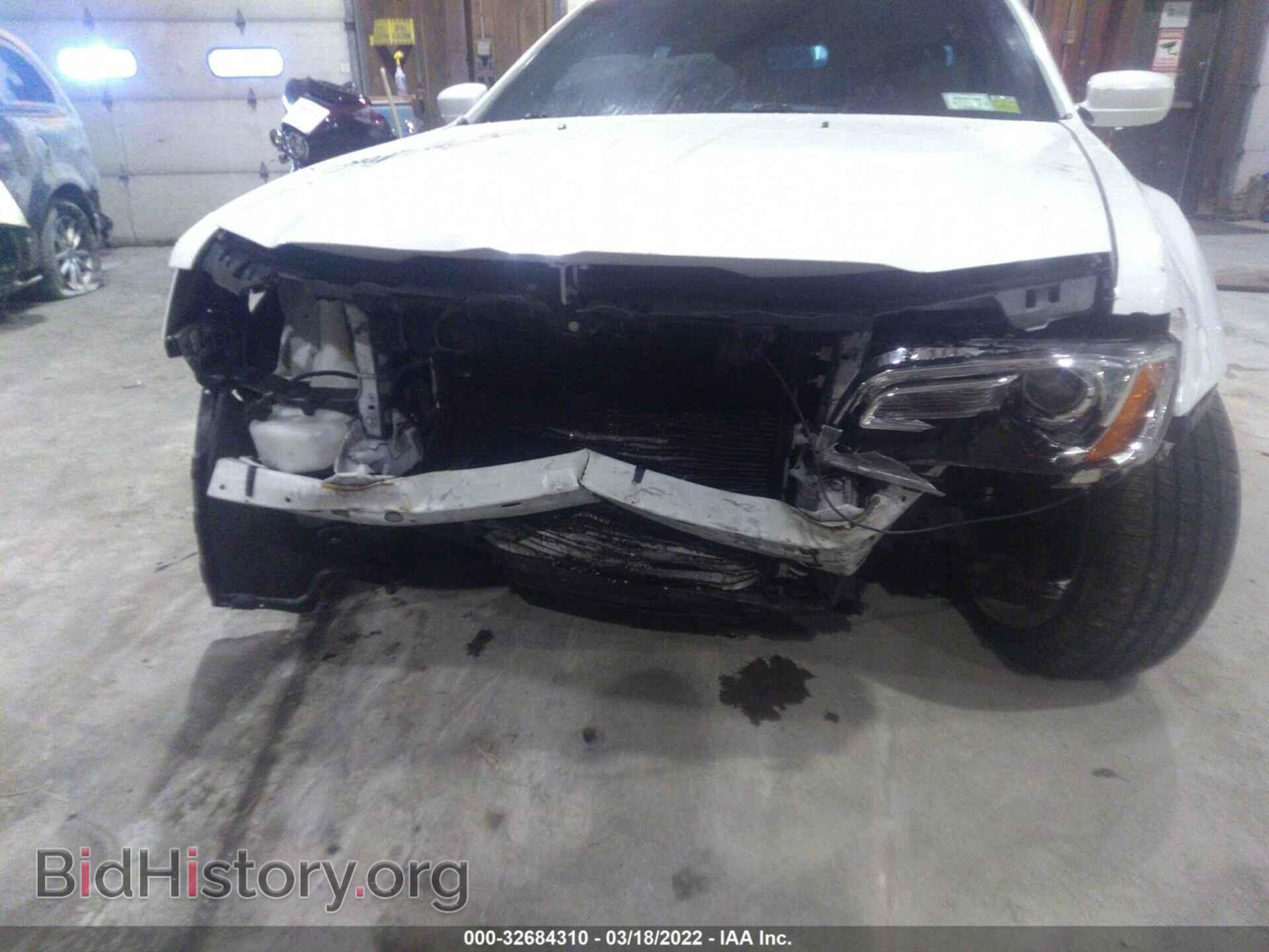 2013 CHRYSLER 300 - VIN: 2C3CCAAG7DH577684 - Фото 6