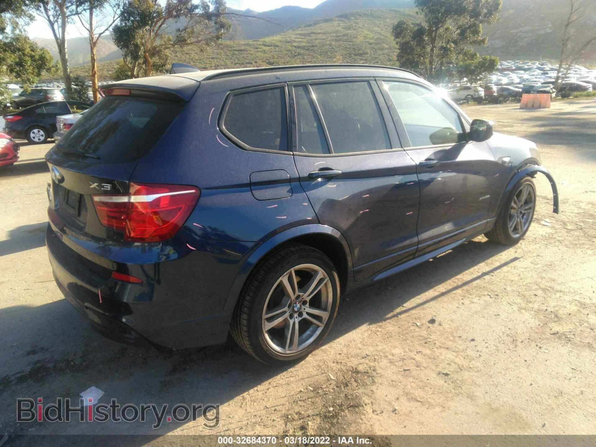 2011 BMW X3 - VIN: 5UXWX7C53BL731818 - Фото 4